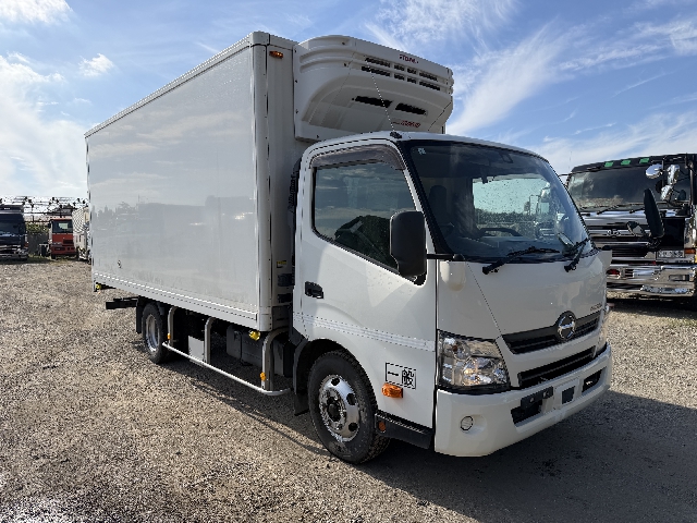 ★ディトロ冷凍バン　★ワイドロング　★積載2950kg　★サイドドア　★人気のAT車