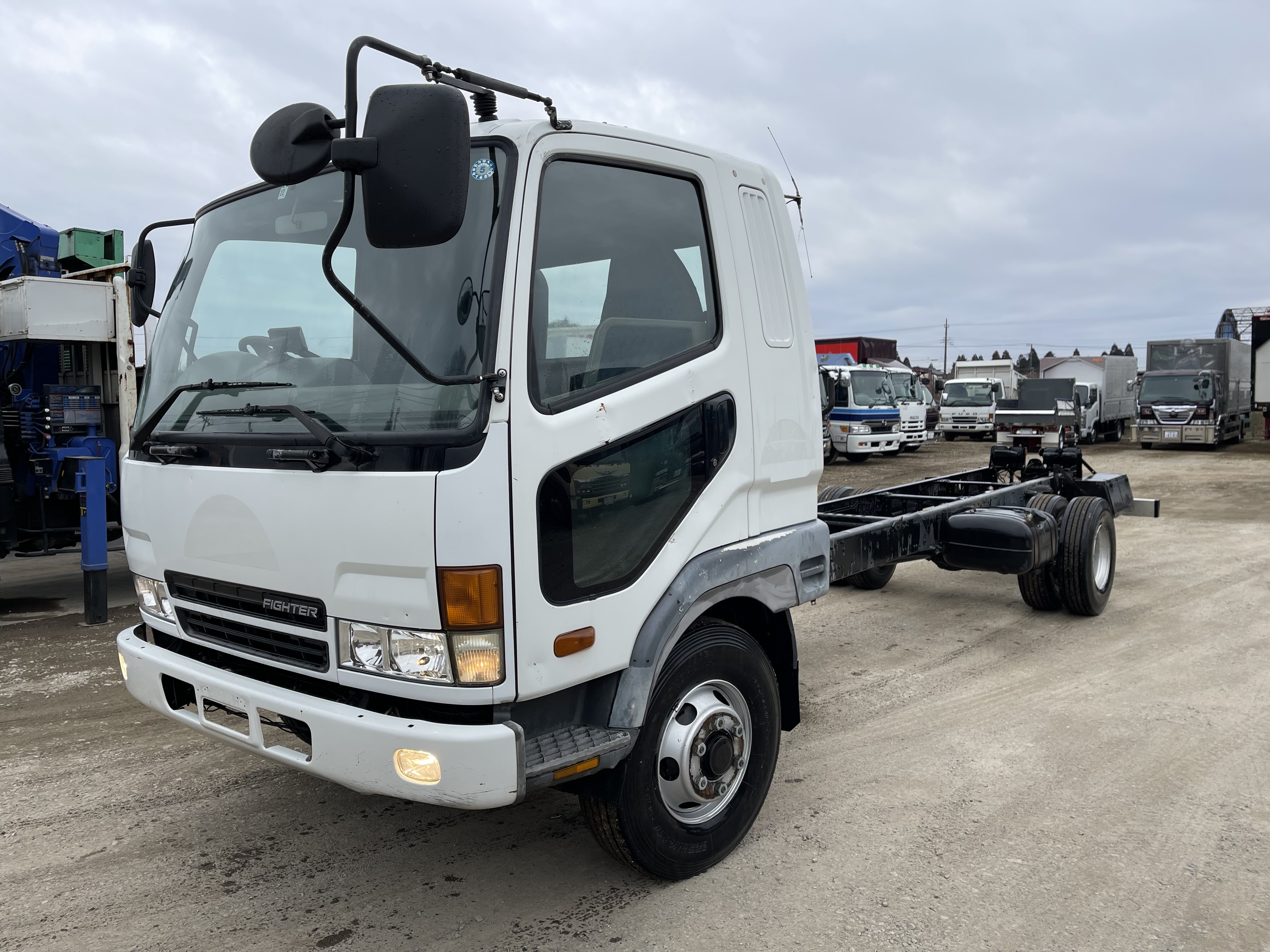 KK-FK61HK　リーフサス三菱ふそうファイター