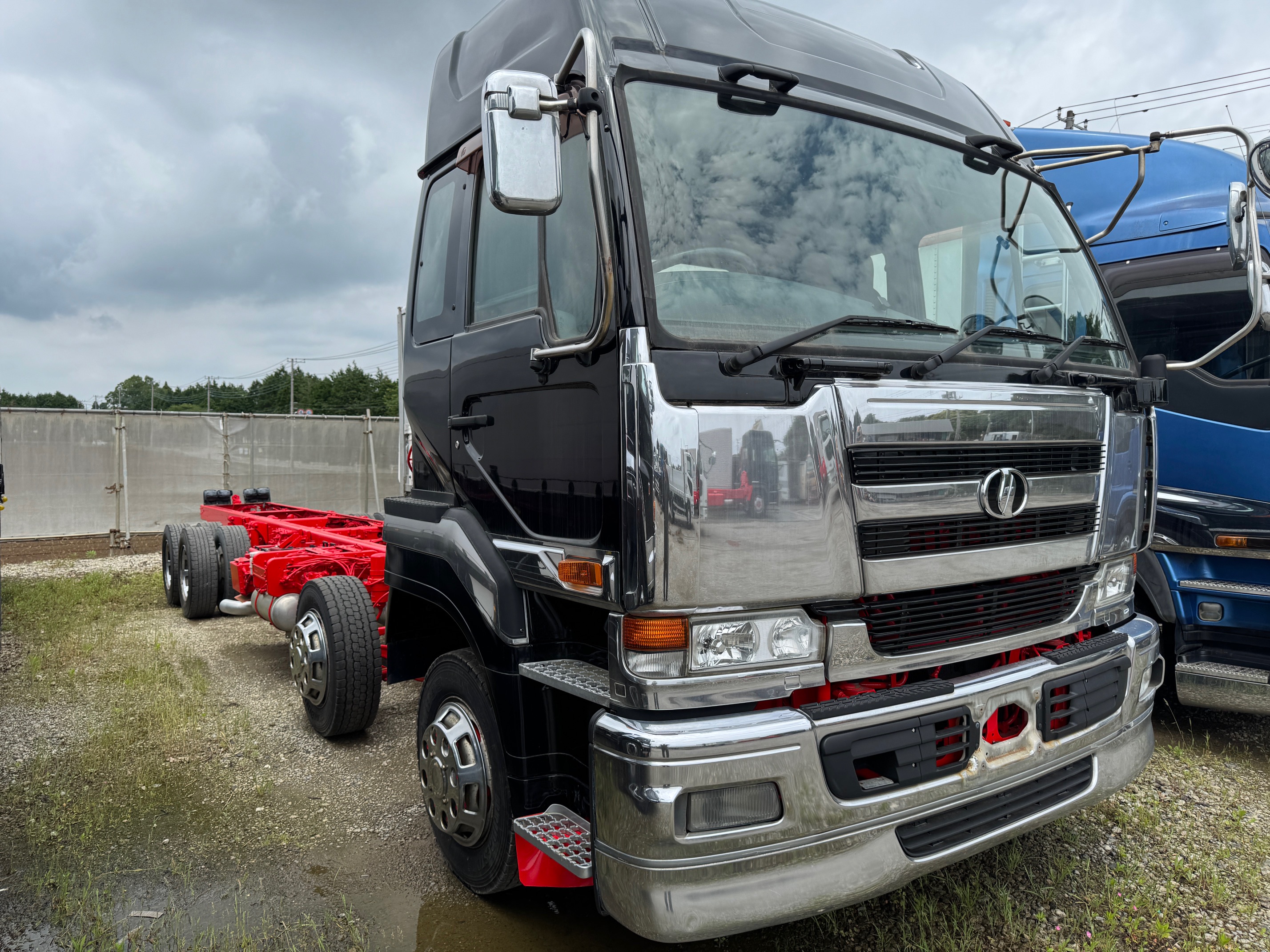 KL-CG55L　リアエアサス日産UDビックサム