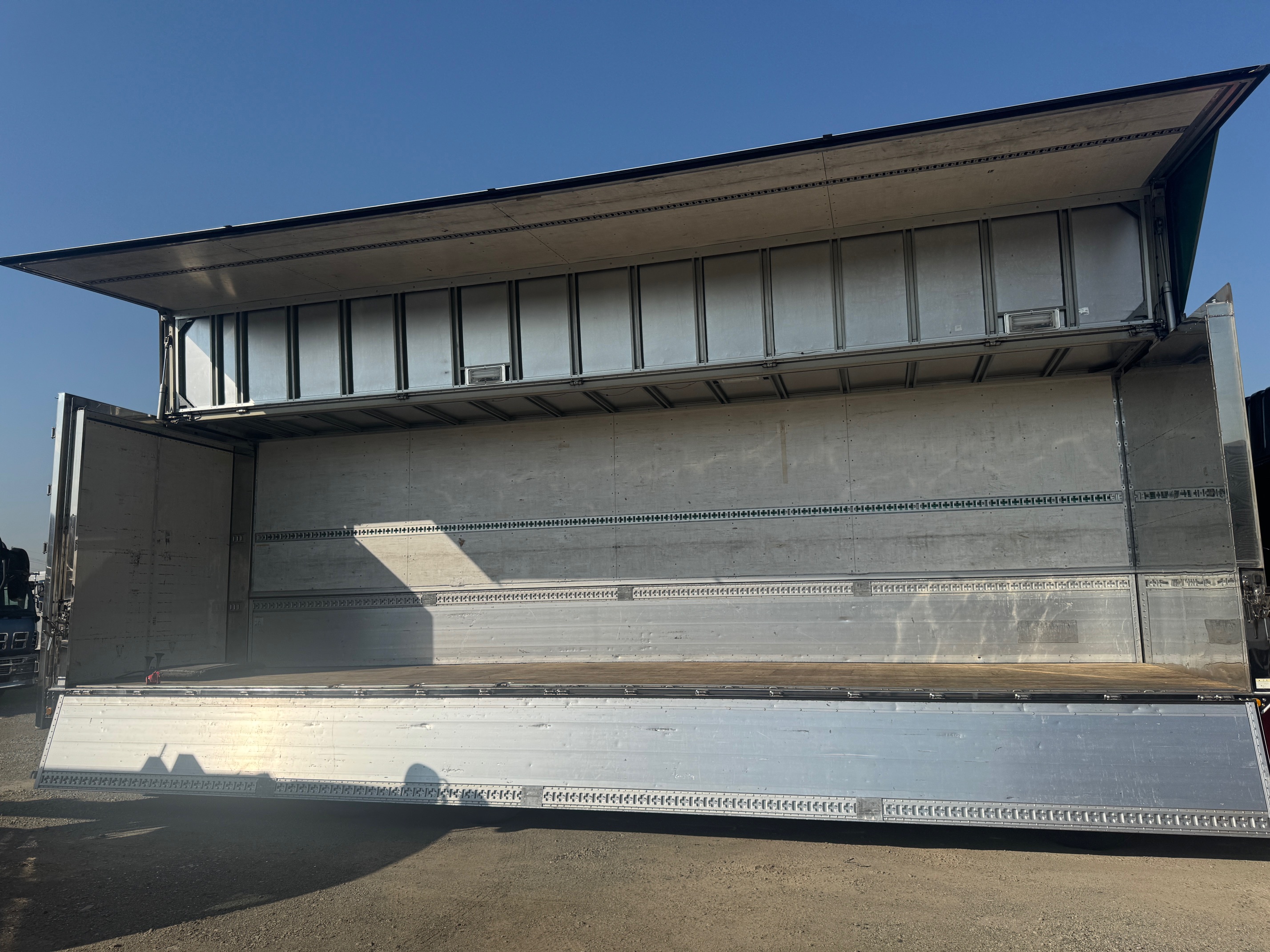 日産UDビックサム