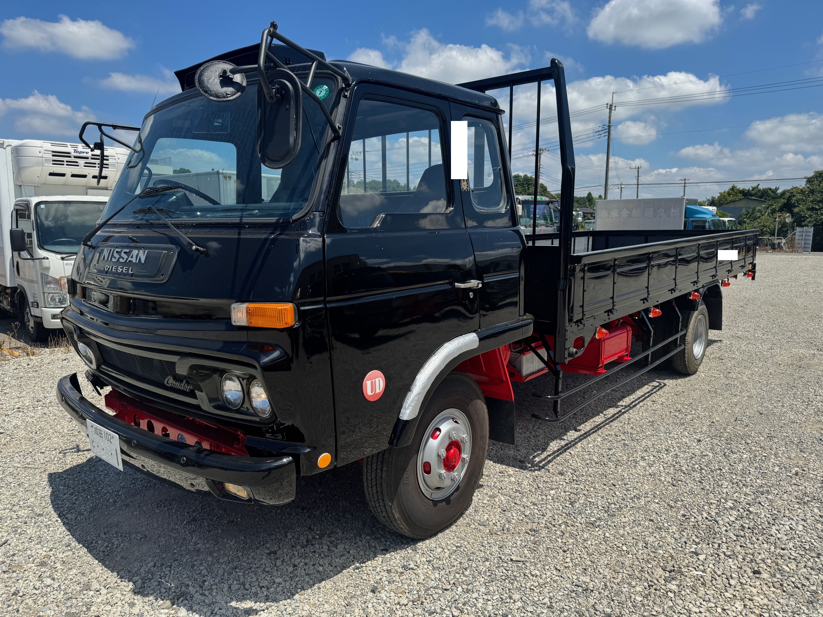 CM90G日産UDコンドル