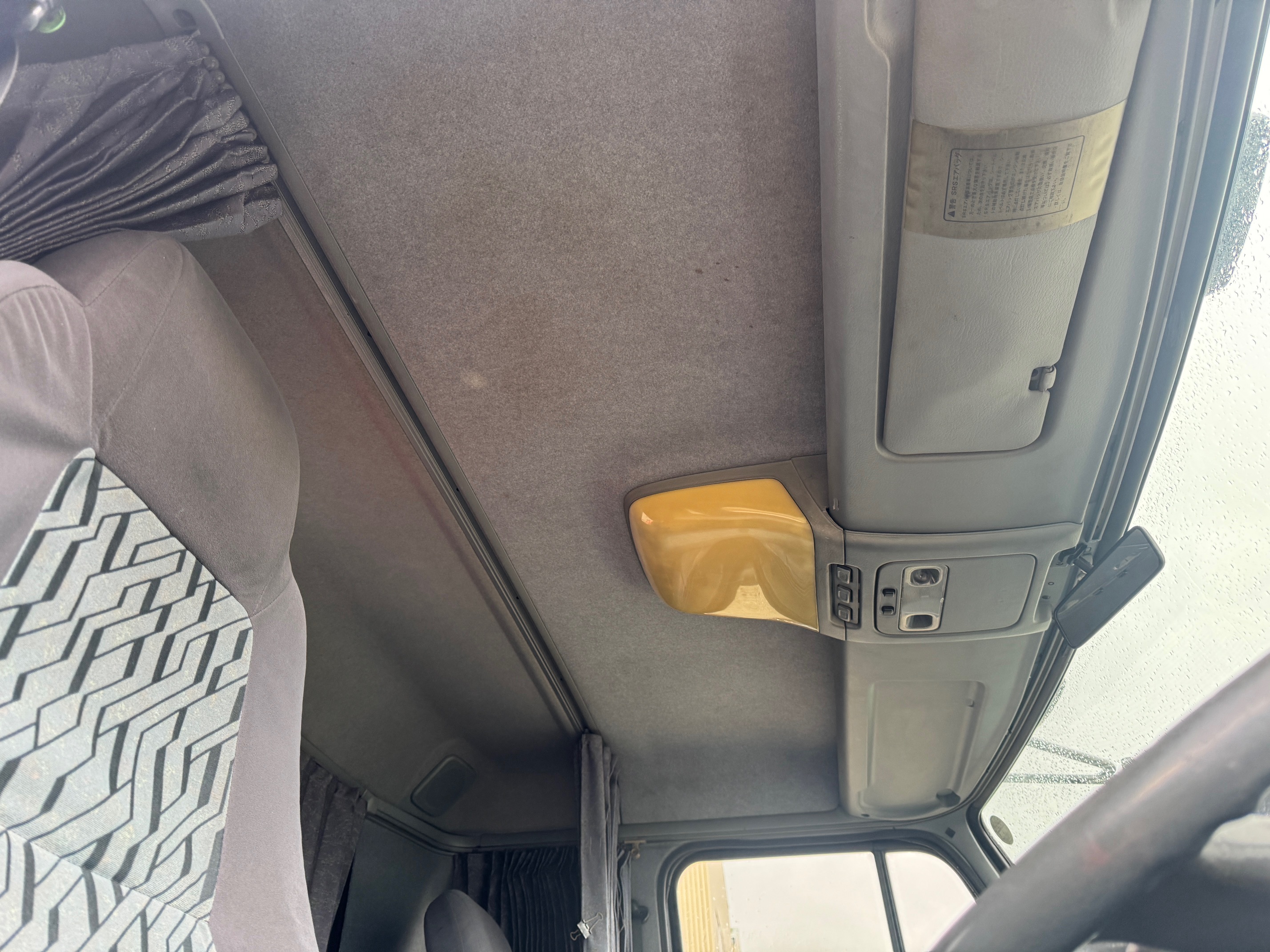 日産UDビックサム