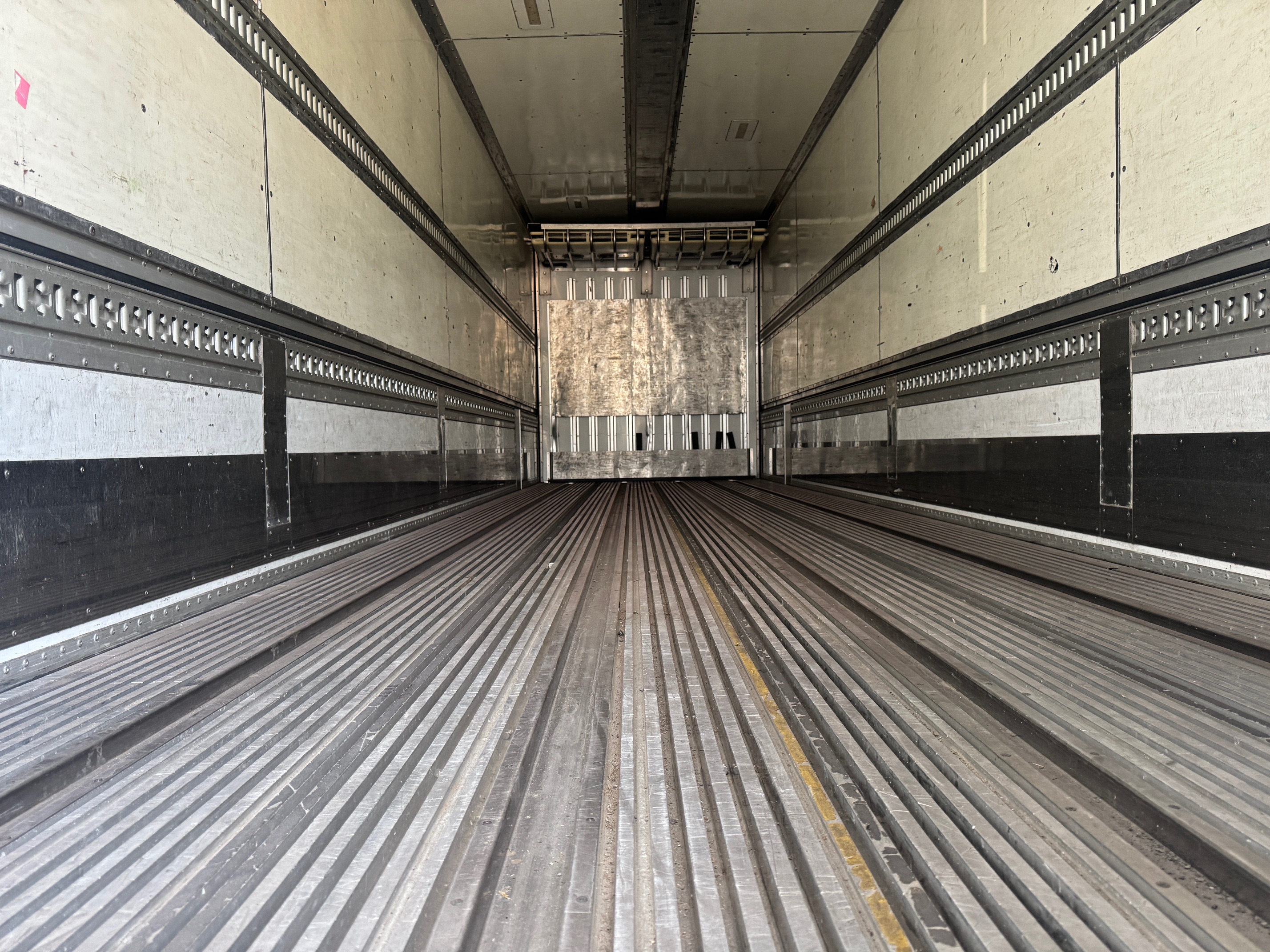 三菱ふそうスーパーグレート