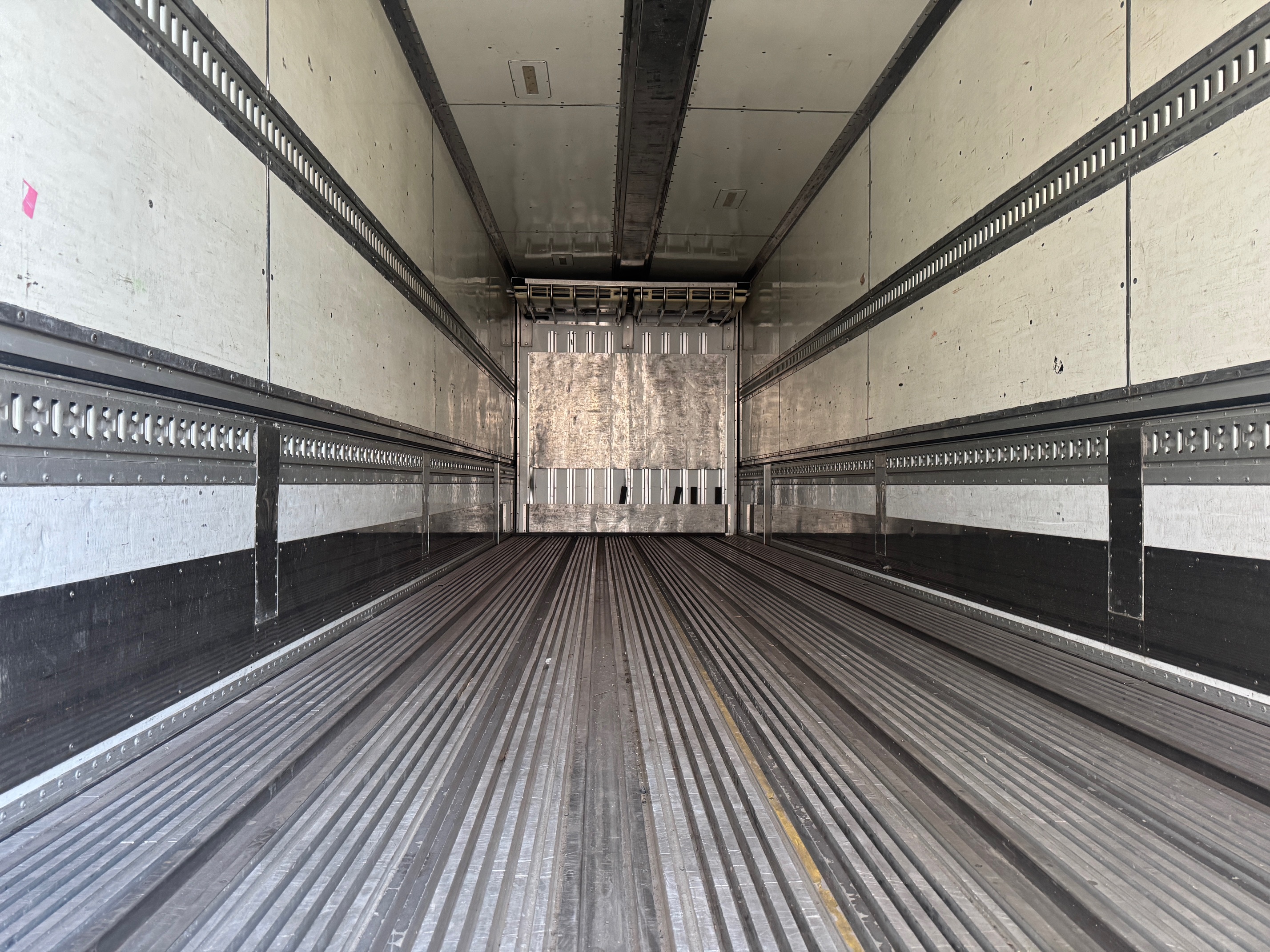 三菱ふそうスーパーグレート