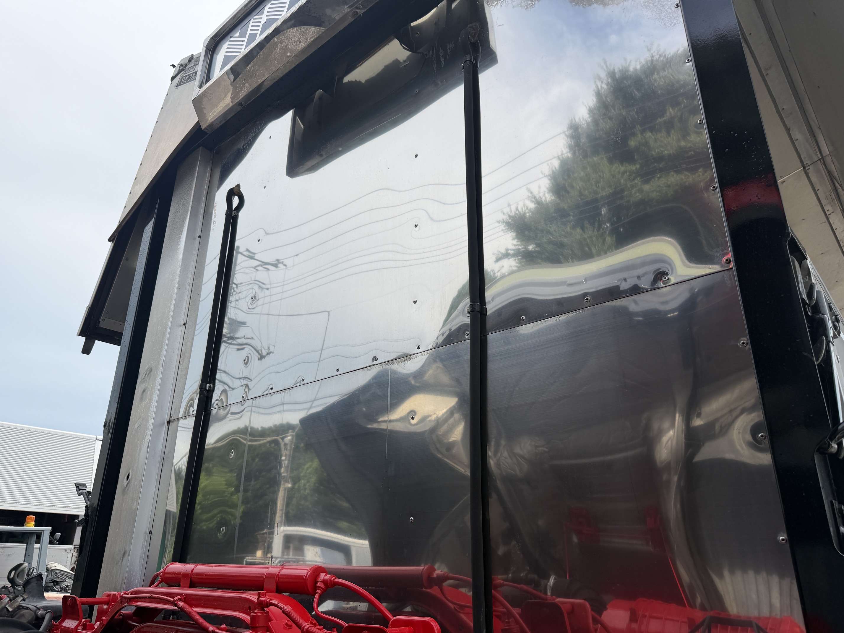 日産UDビックサム