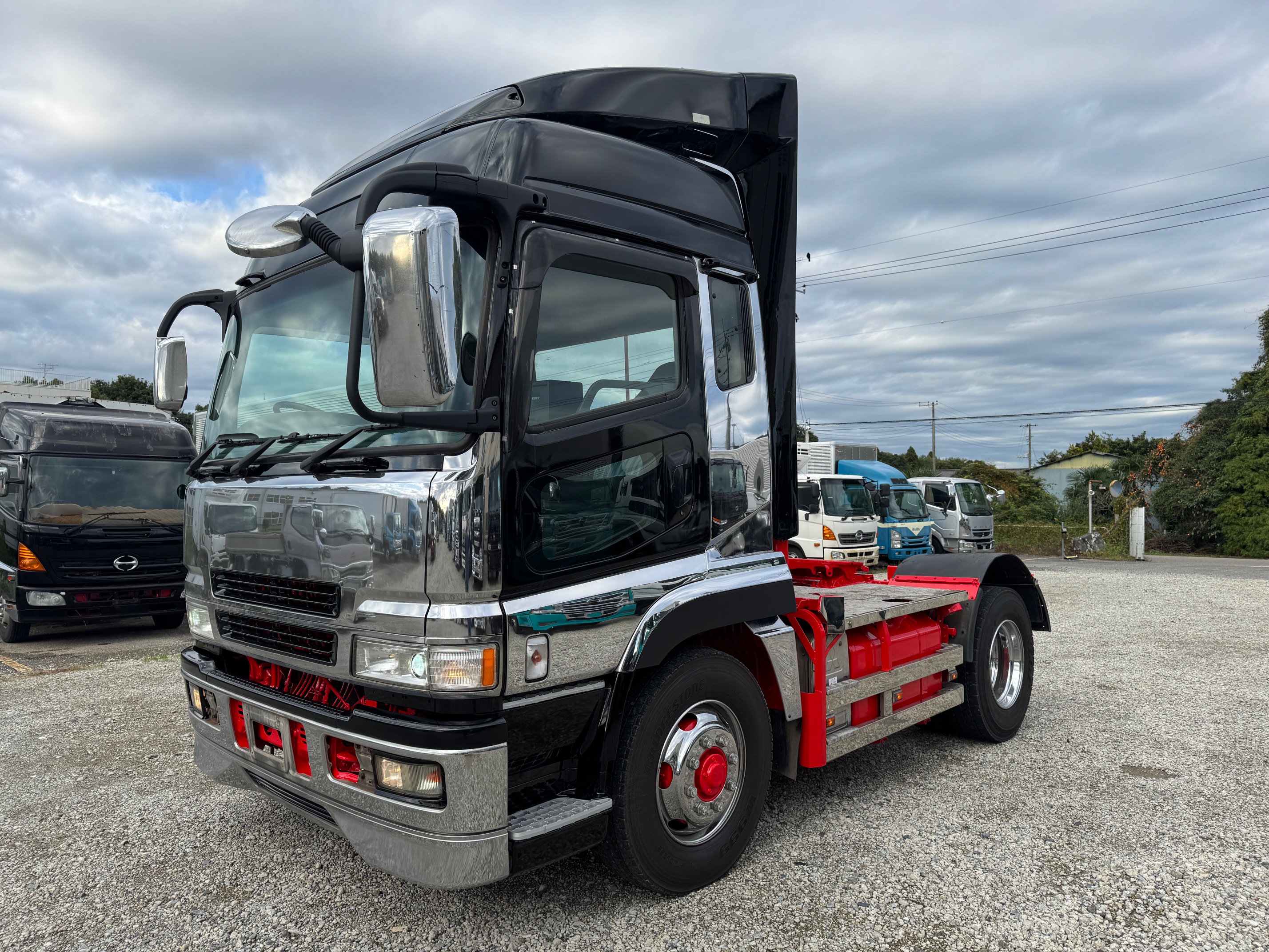 三菱ふそうスーパーグレート★V8　★生430馬力　★走行9万キロ台　★ハイルーフ　