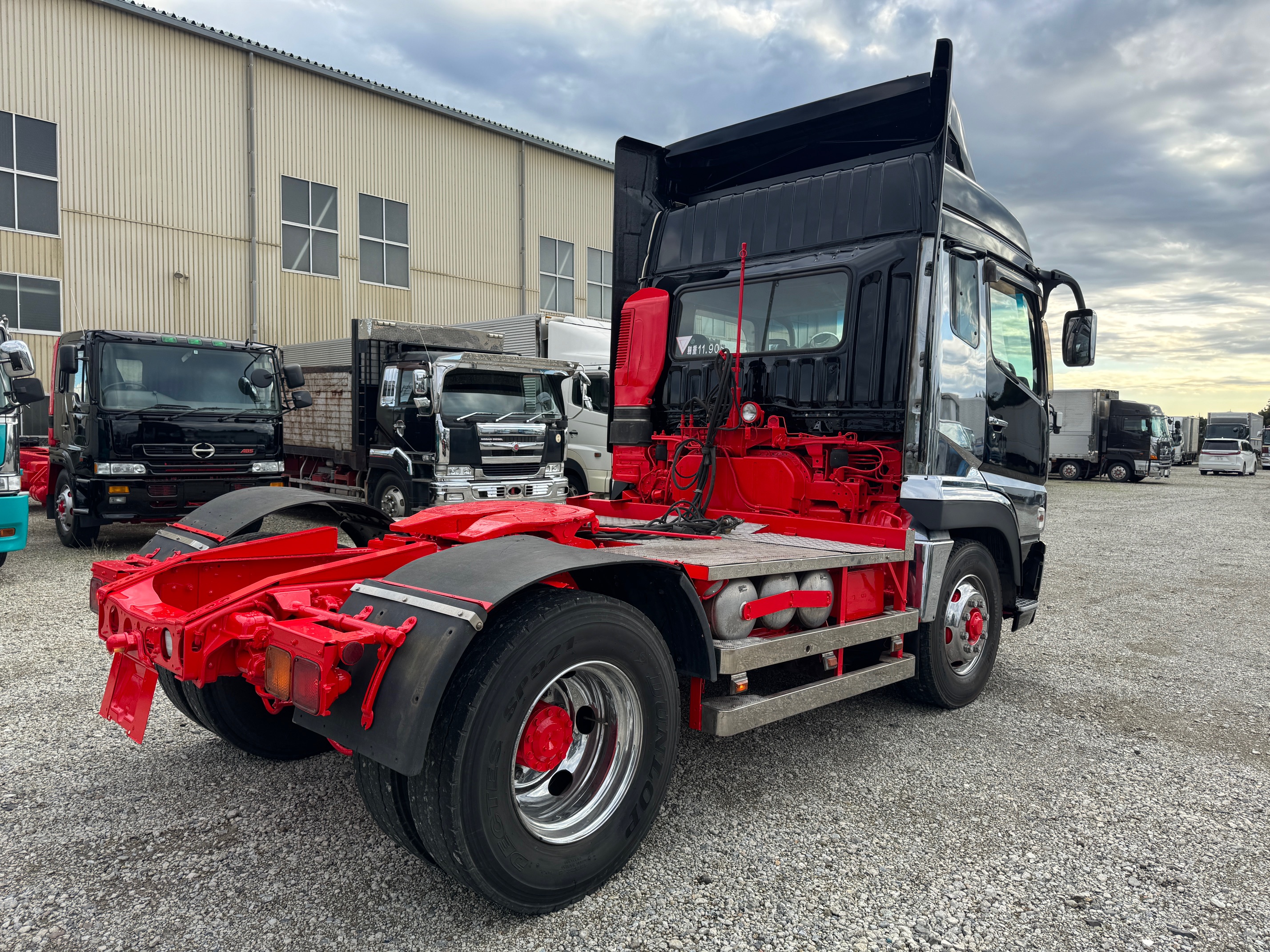 三菱ふそうスーパーグレート