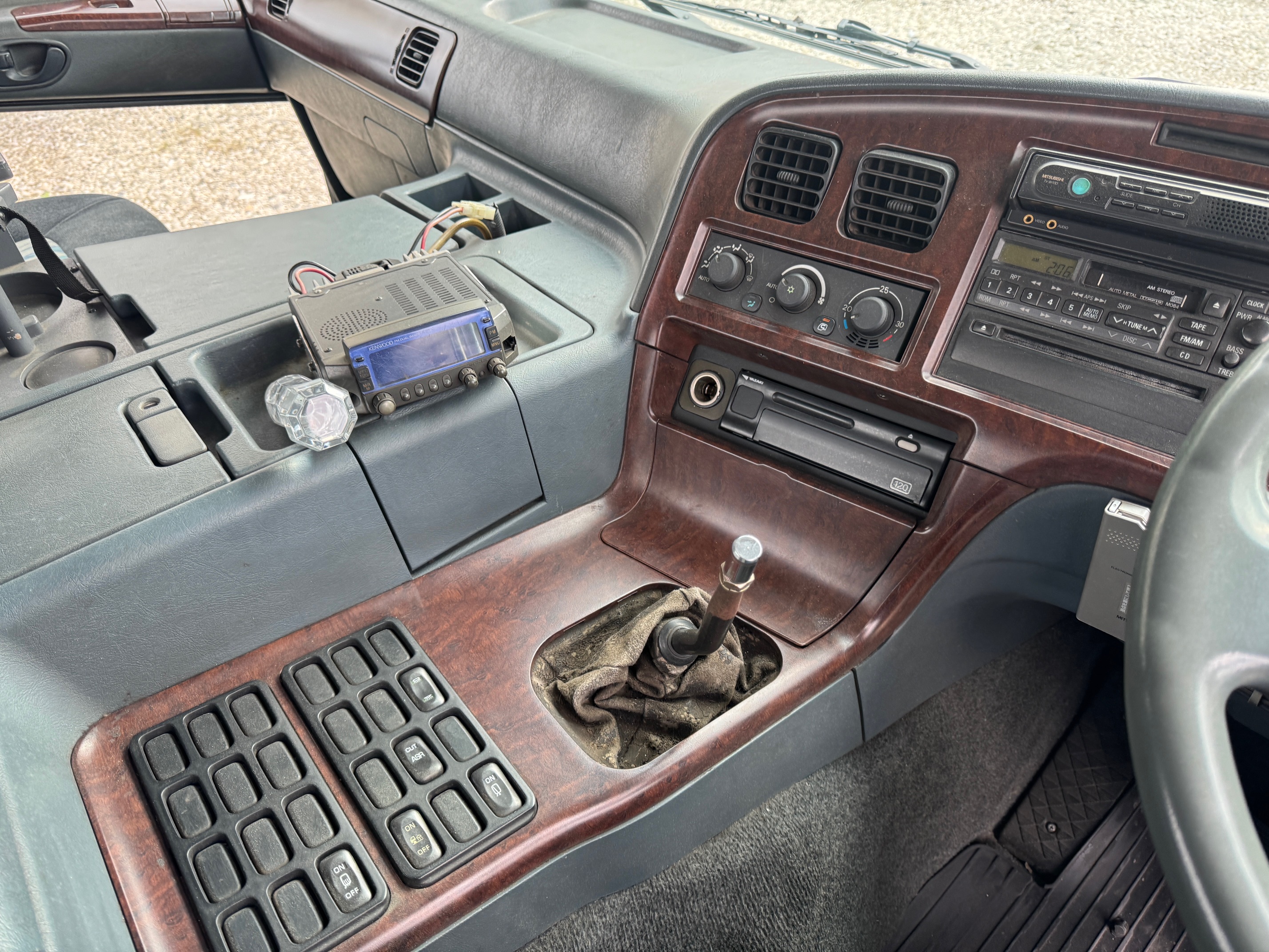 三菱ふそうスーパーグレート