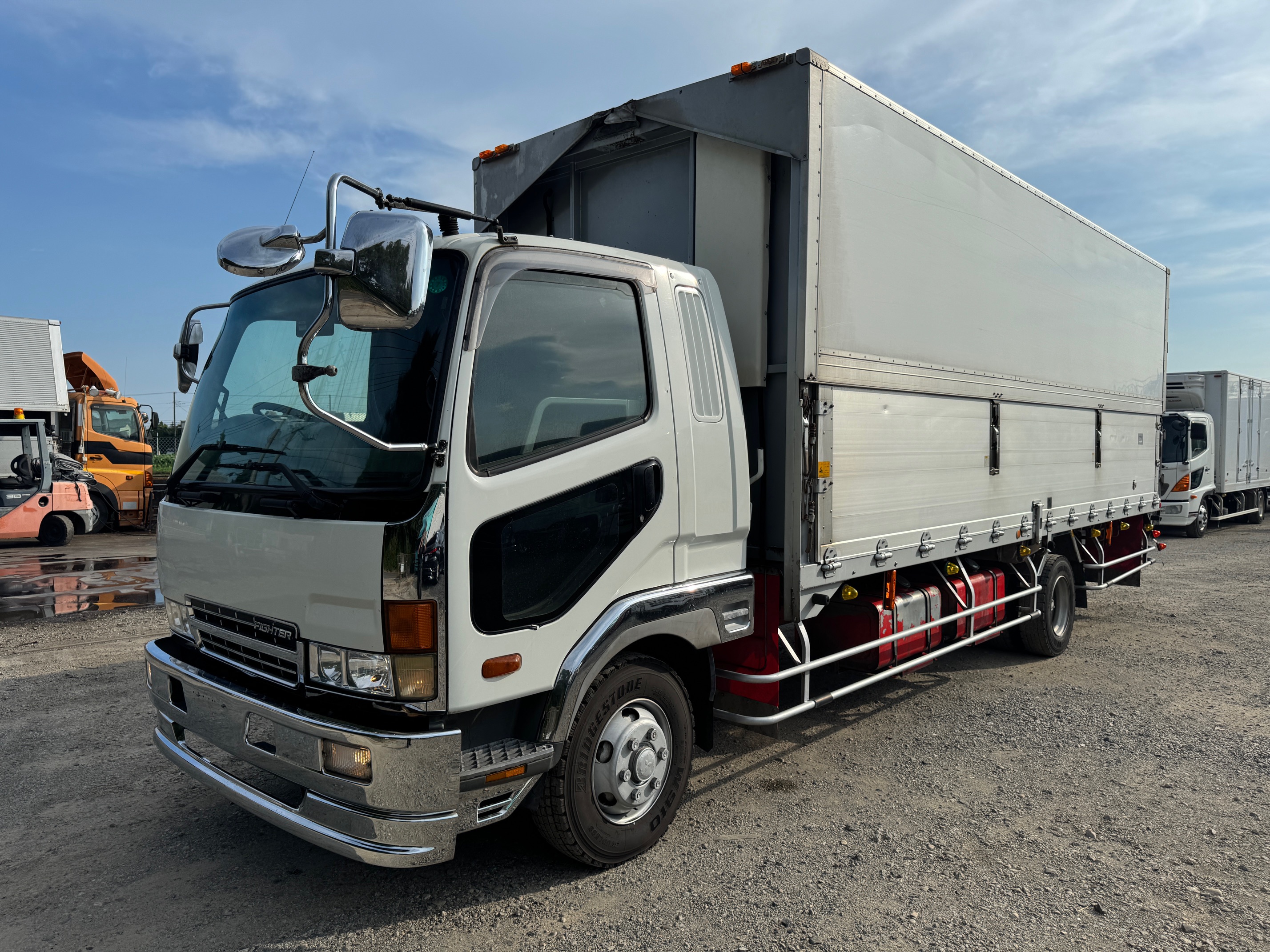KK-FK61HK三菱ふそうファイター