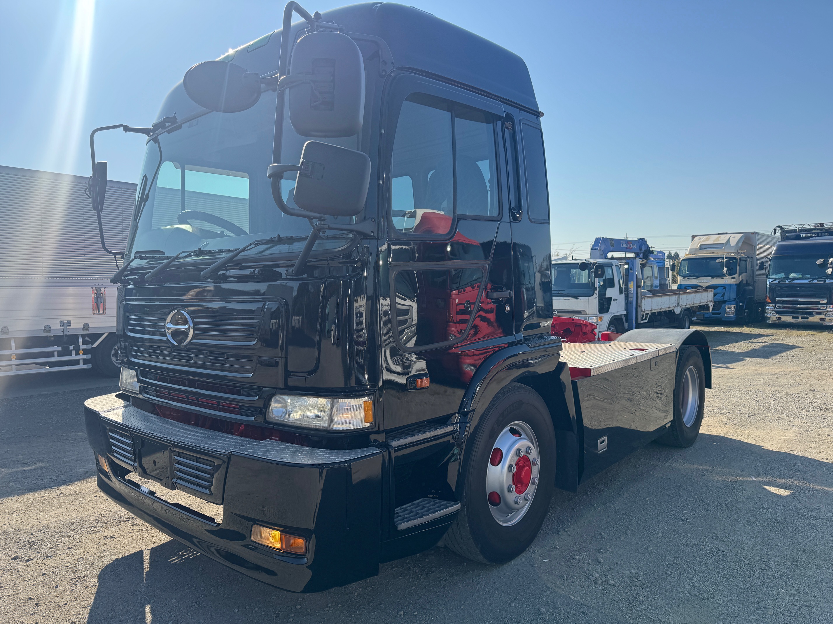 KL-SH1KDGG日野テラヴィ