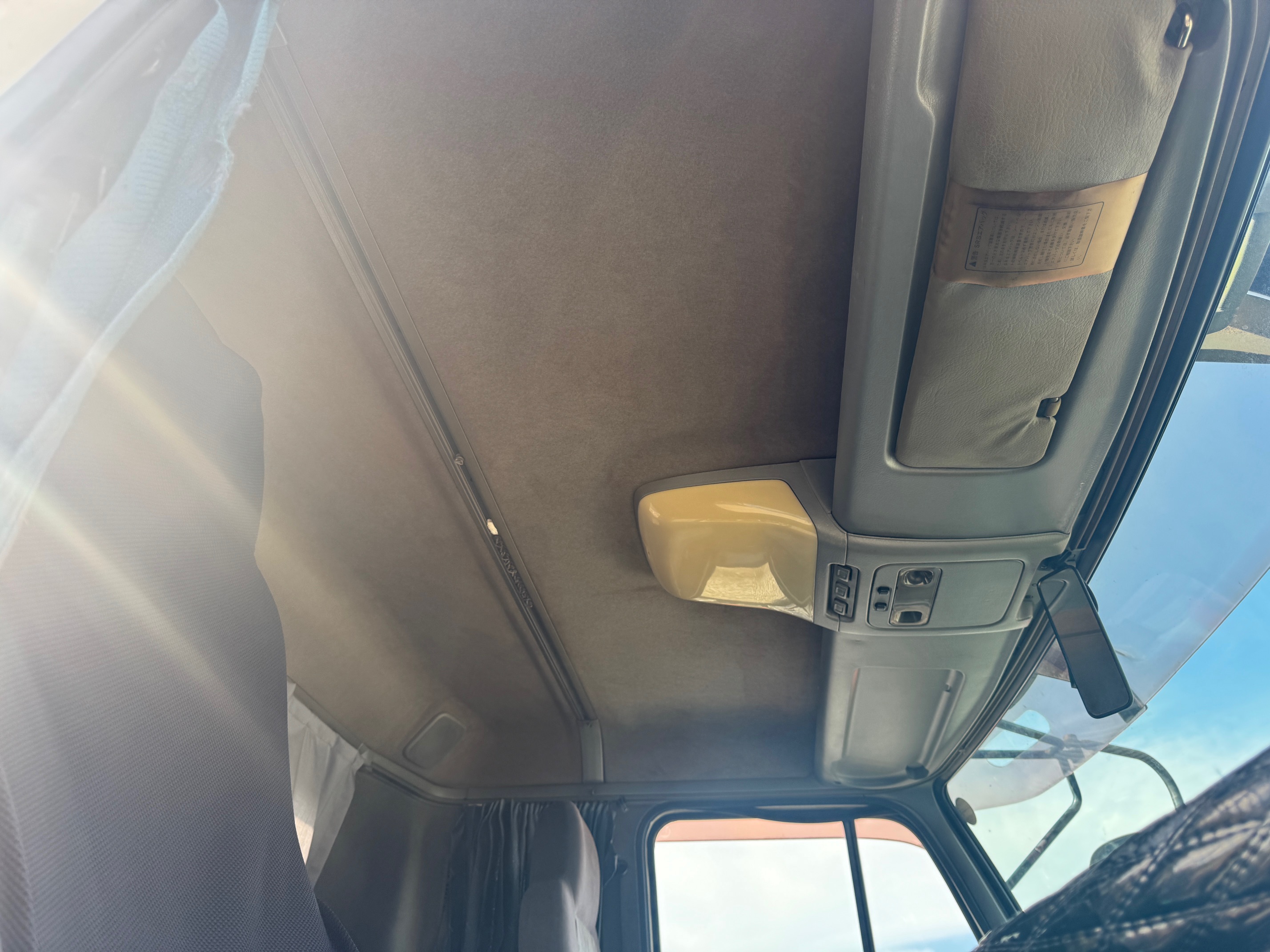 日産UDビックサム