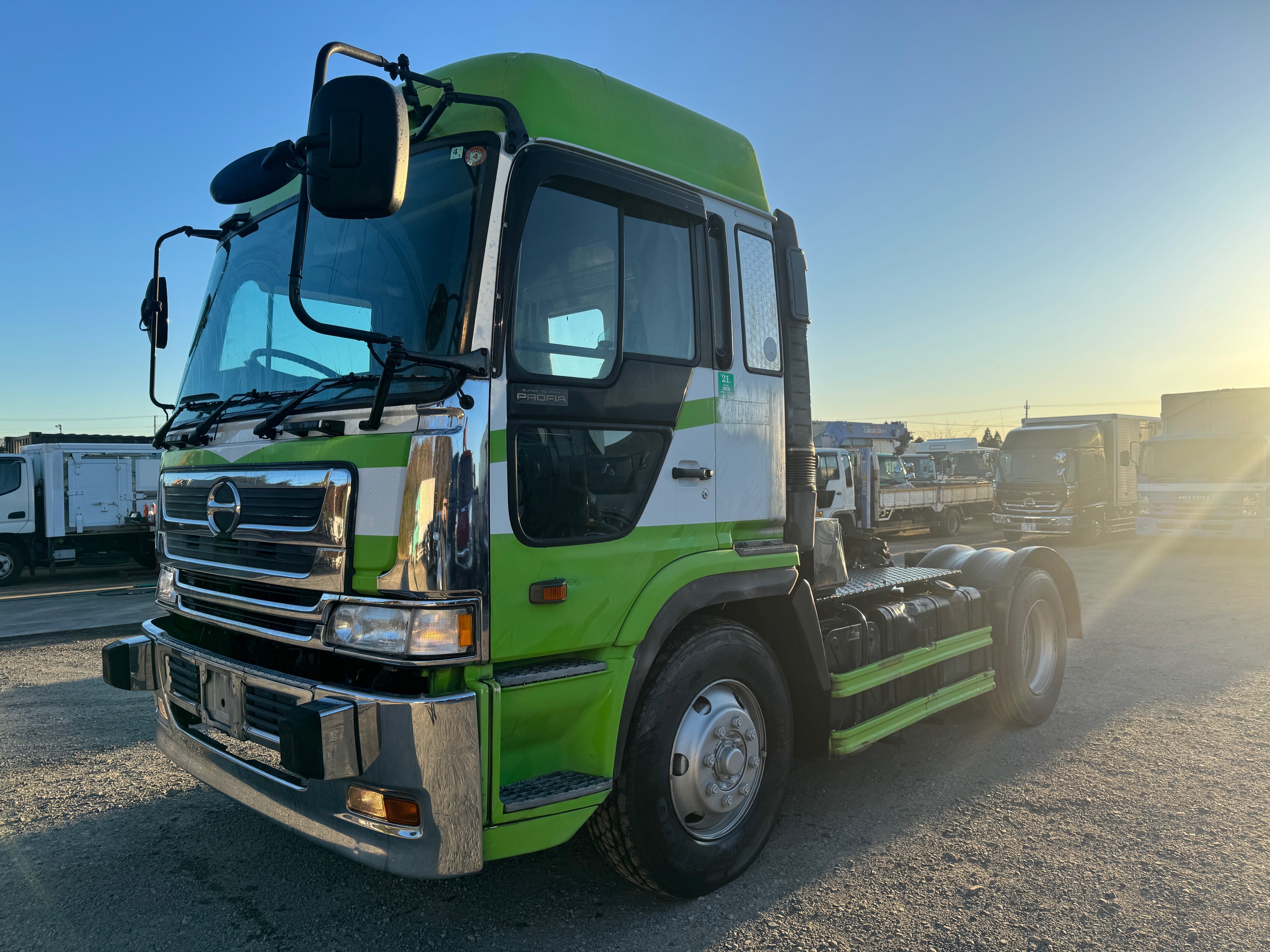 日野テラヴィ★テラヴィ　★V8ツインターボ　450馬力　★ハイルーフ　★エアサス