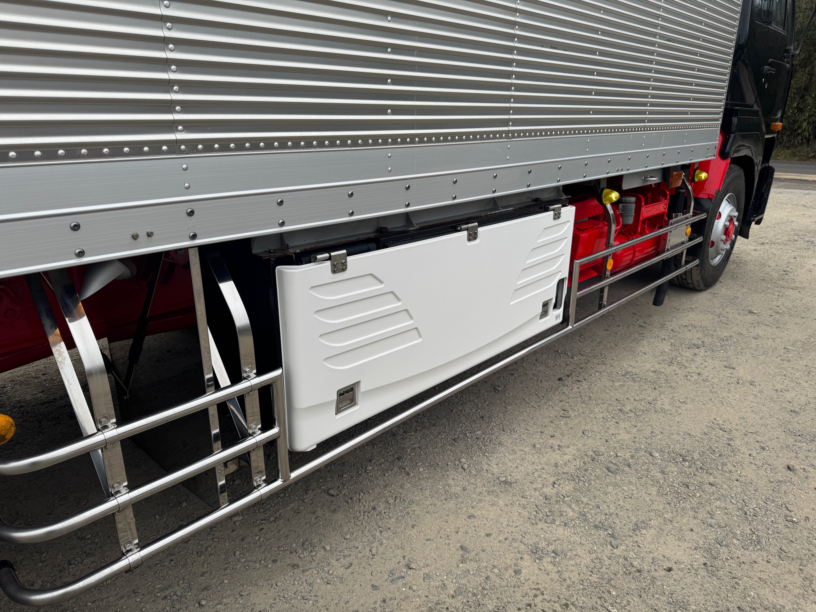 日産UDビックサム