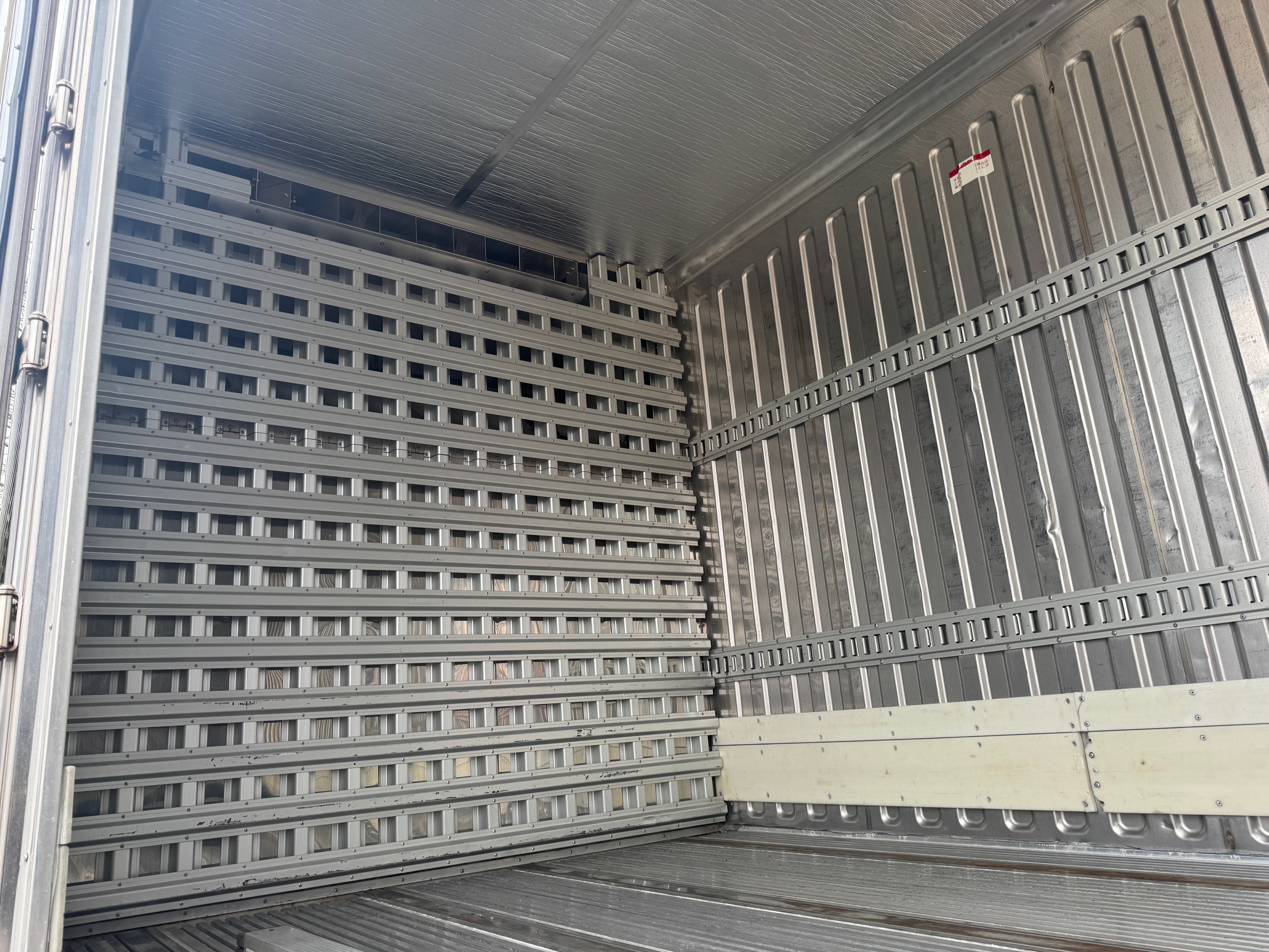 日産UDビックサム