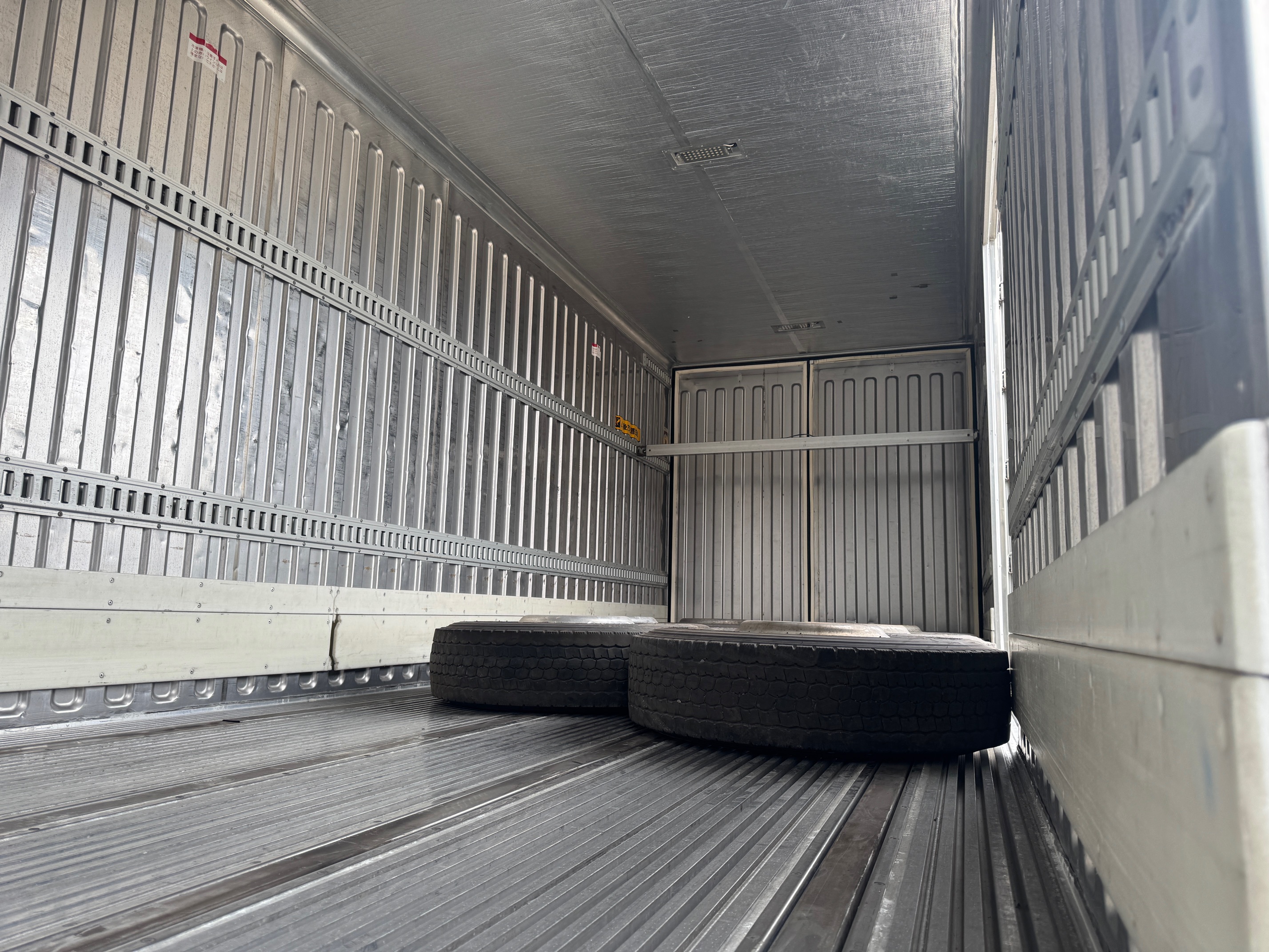 日産UDビックサム