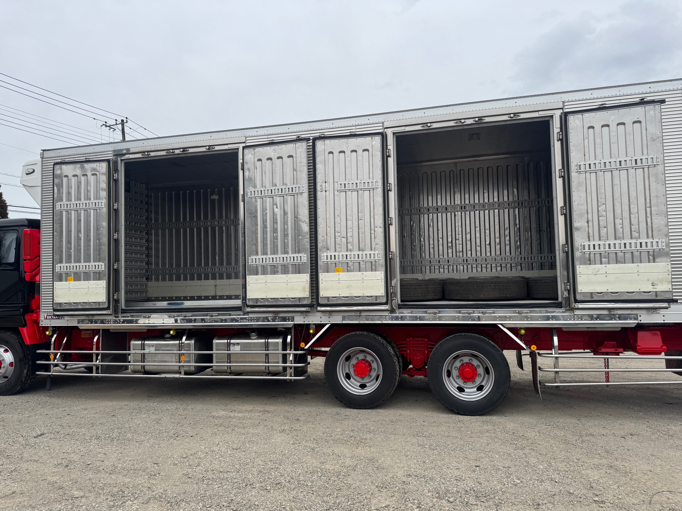 日産UDビックサム