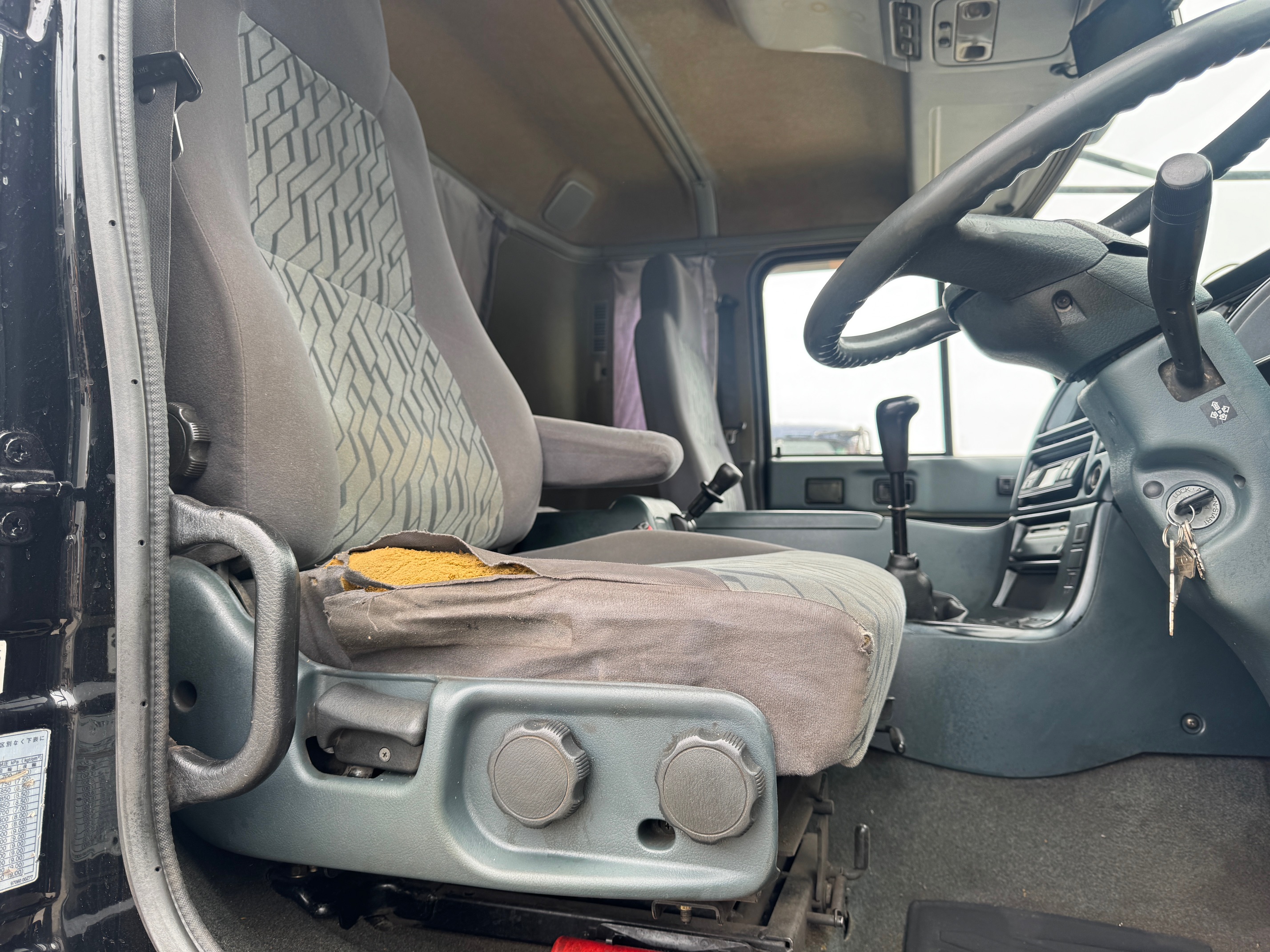 日産UDビックサム