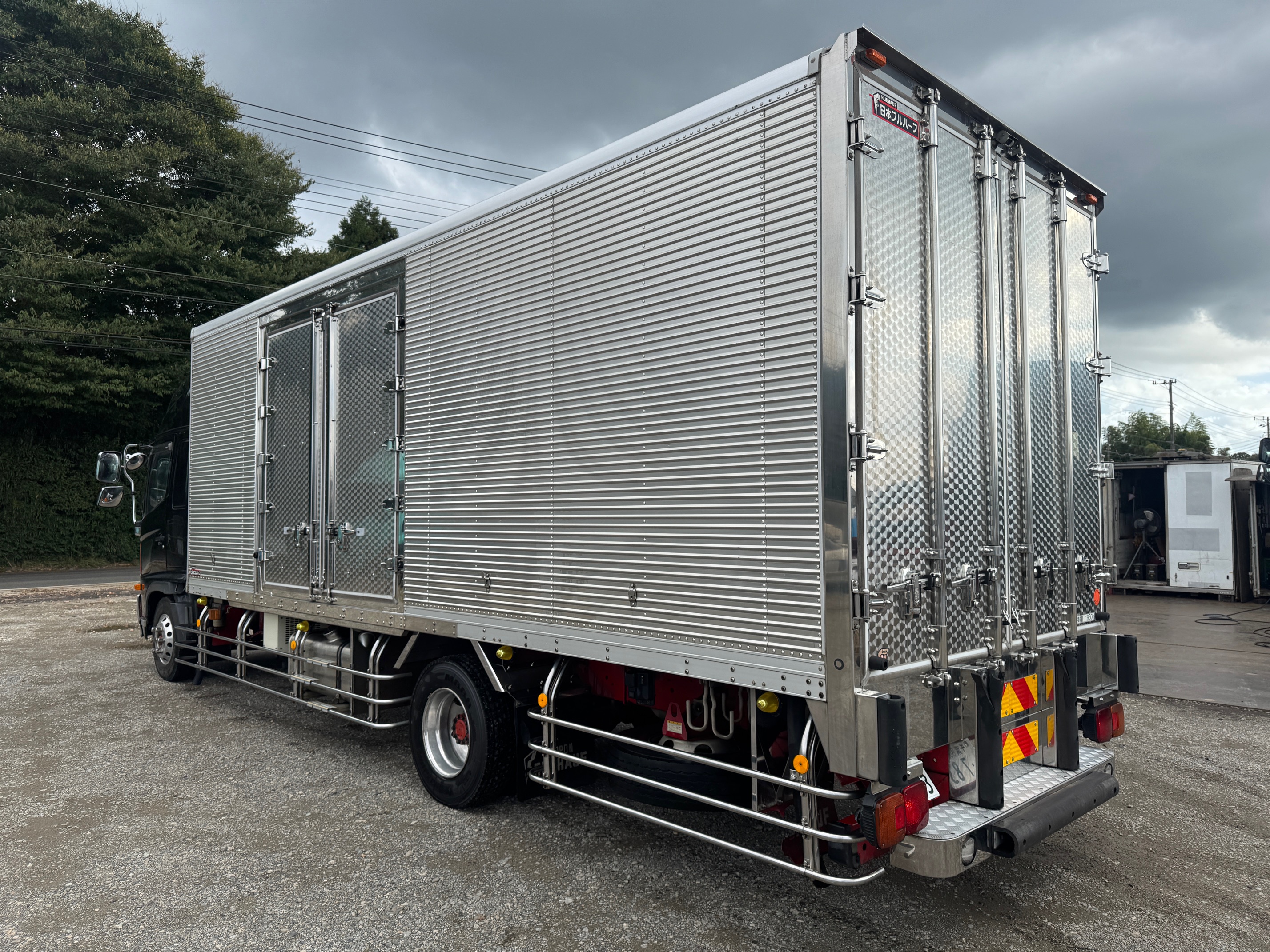 日野レンジャープロ