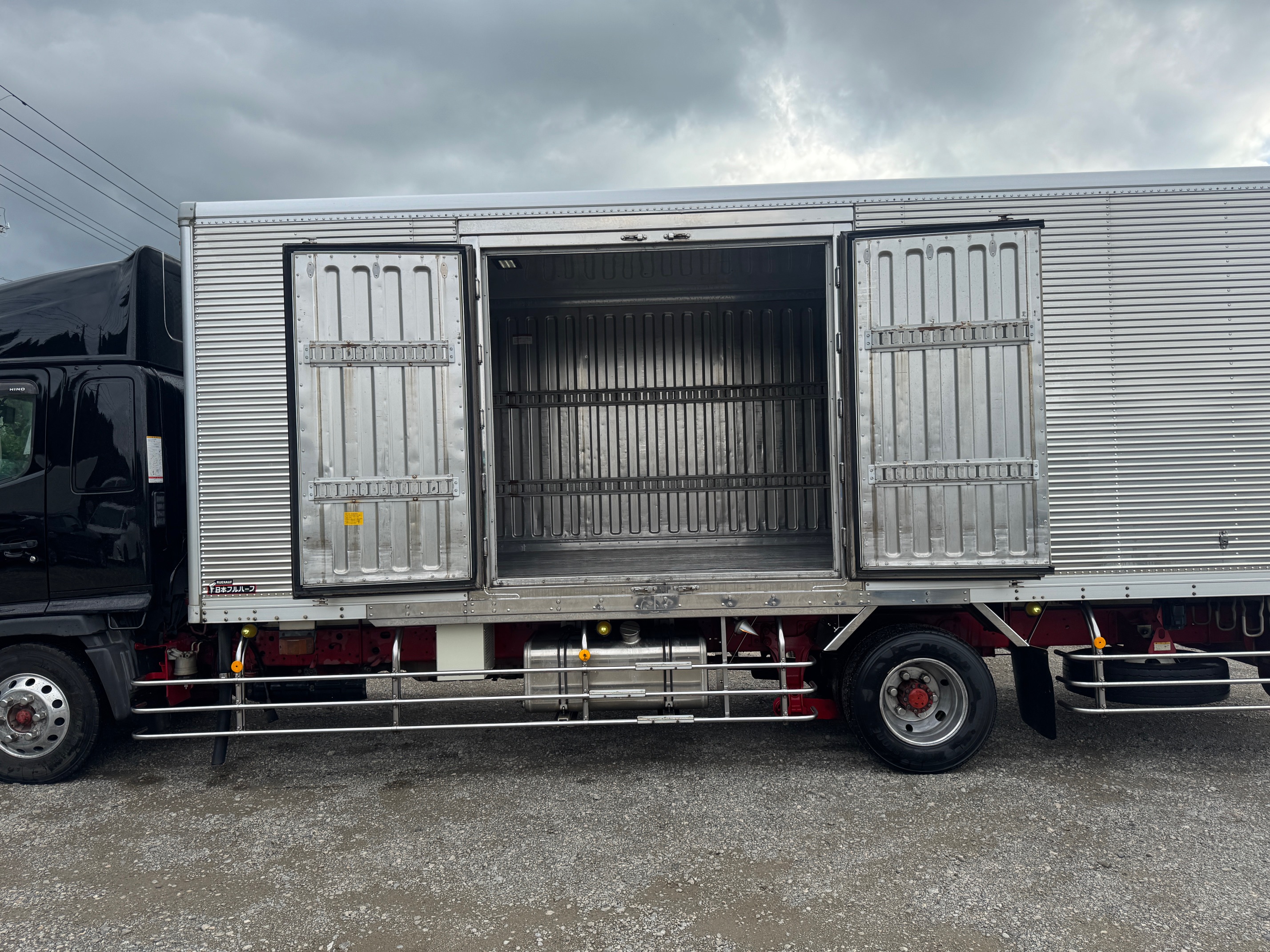 日野レンジャープロ