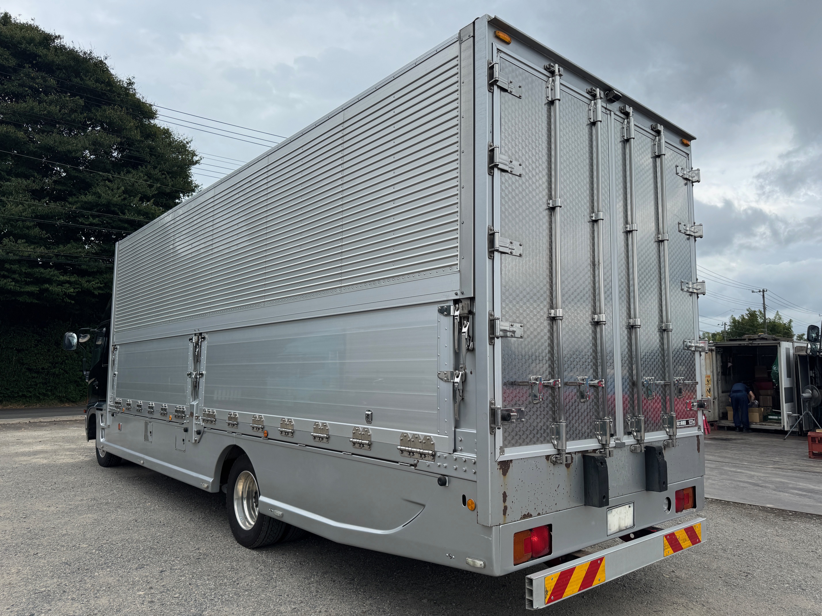 日野レンジャープロ