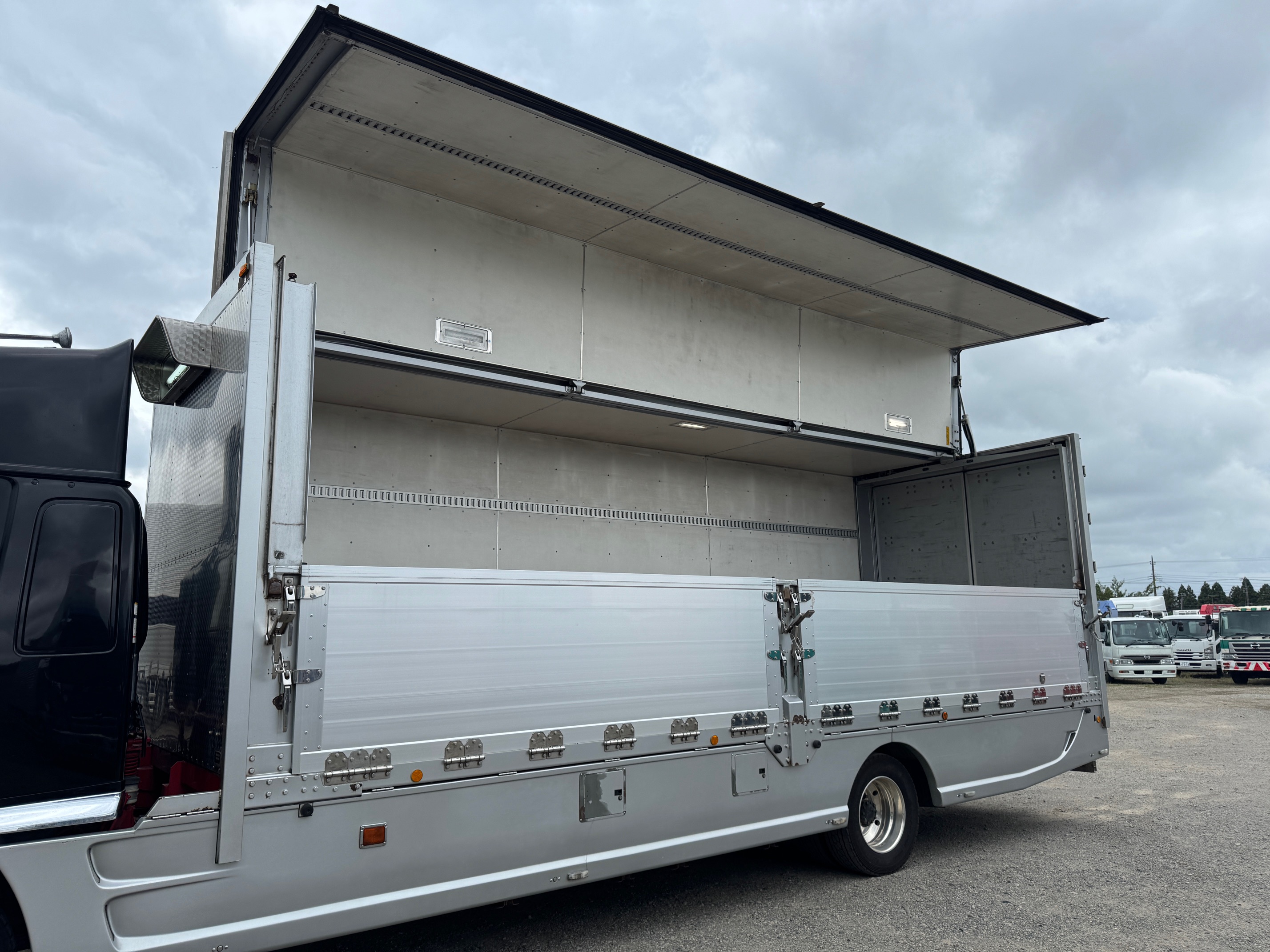 日野レンジャープロ