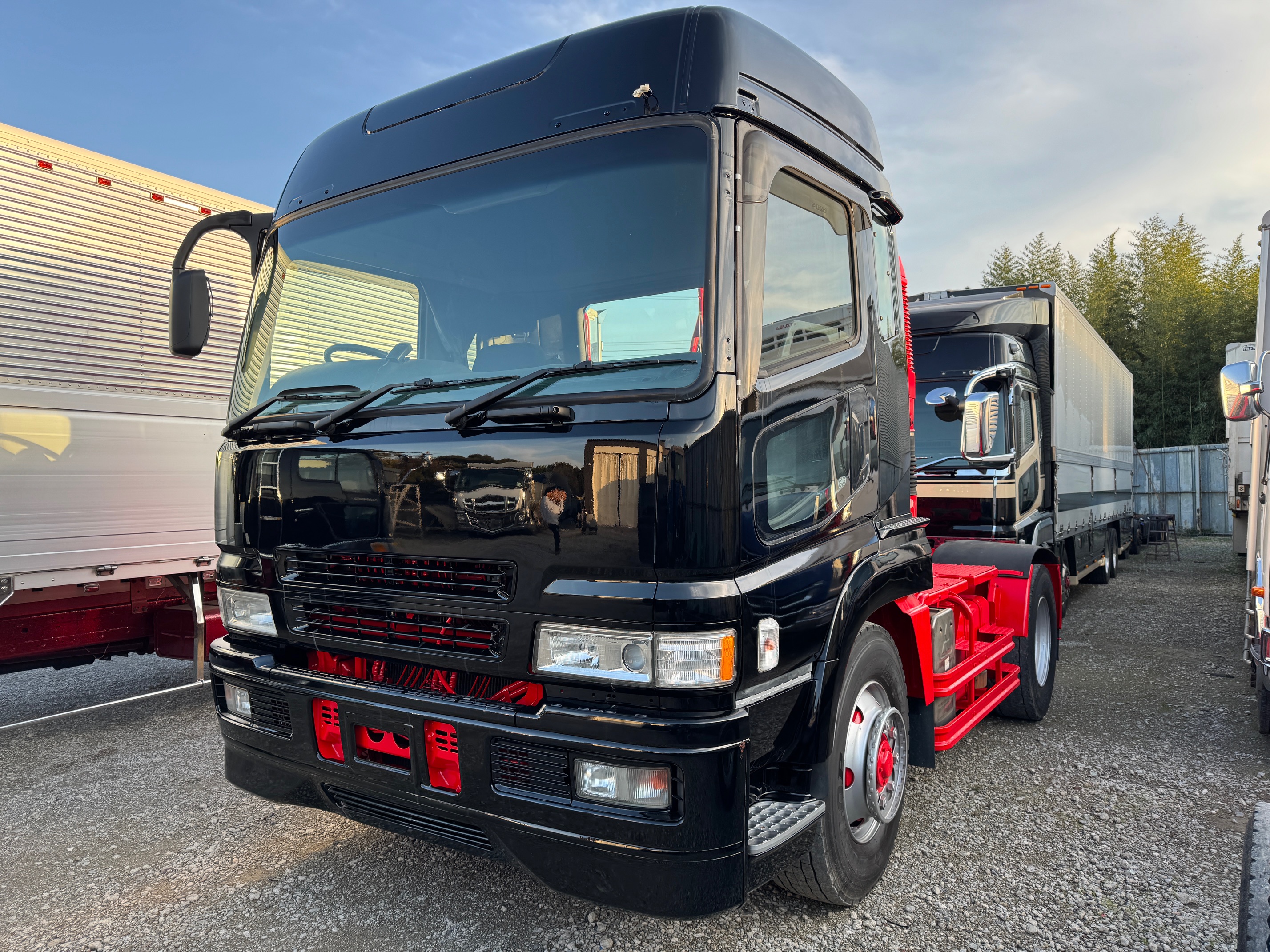 三菱ふそうスーパーグレート