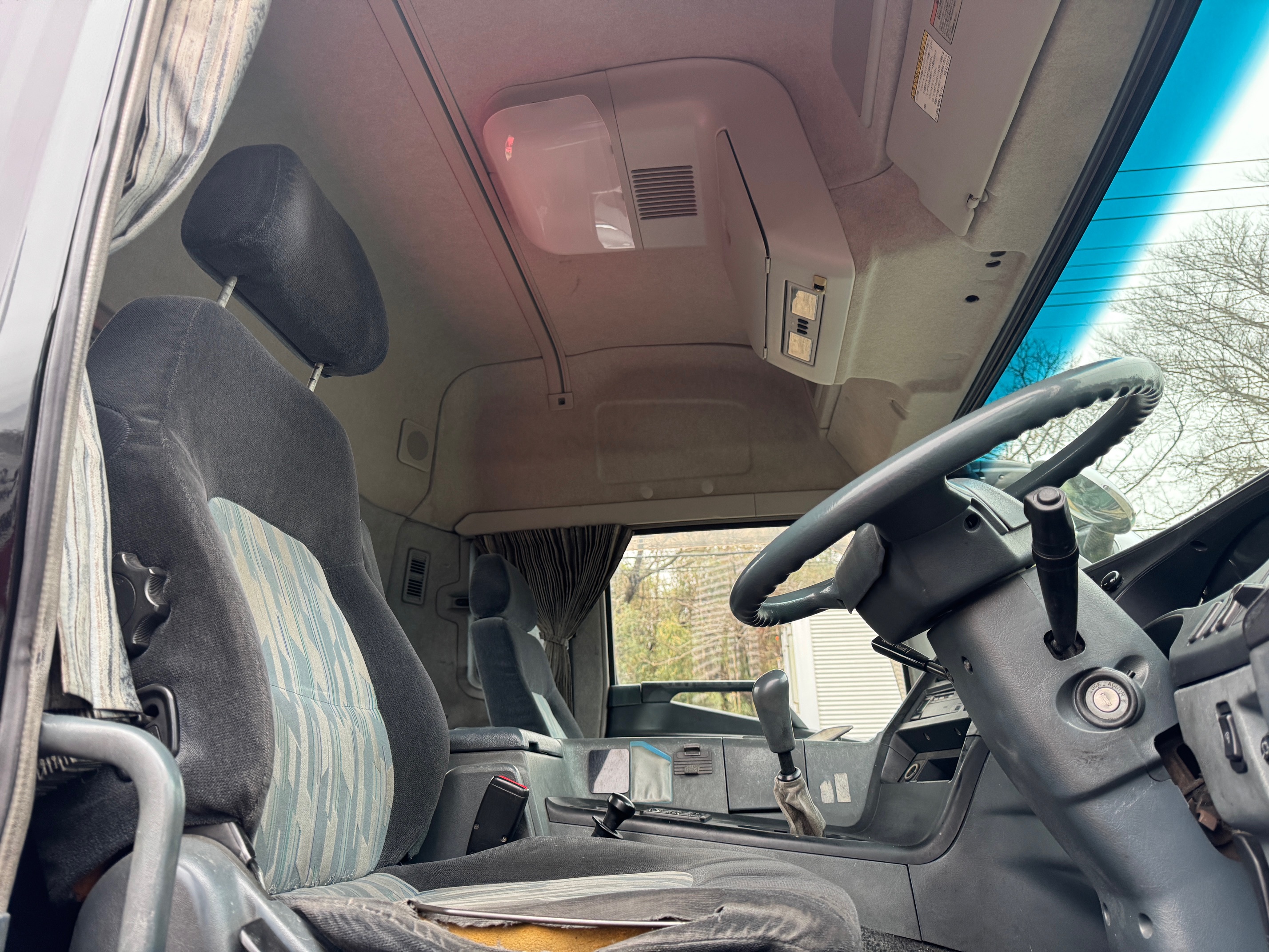 三菱ふそうスーパーグレート