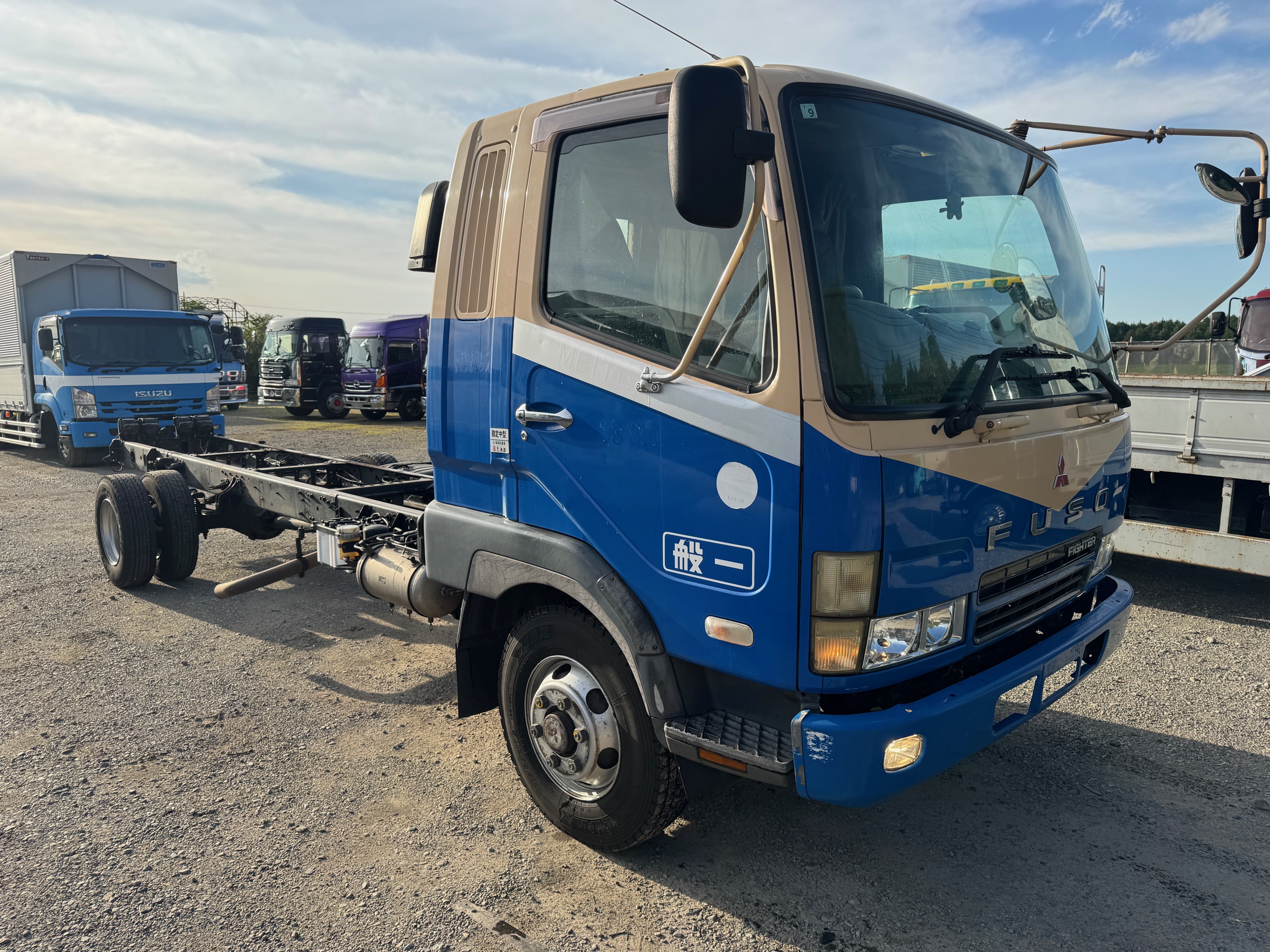 三菱ふそうファイター★KK-　スス焼き無し　★6200並幅シャシ　★生225馬力