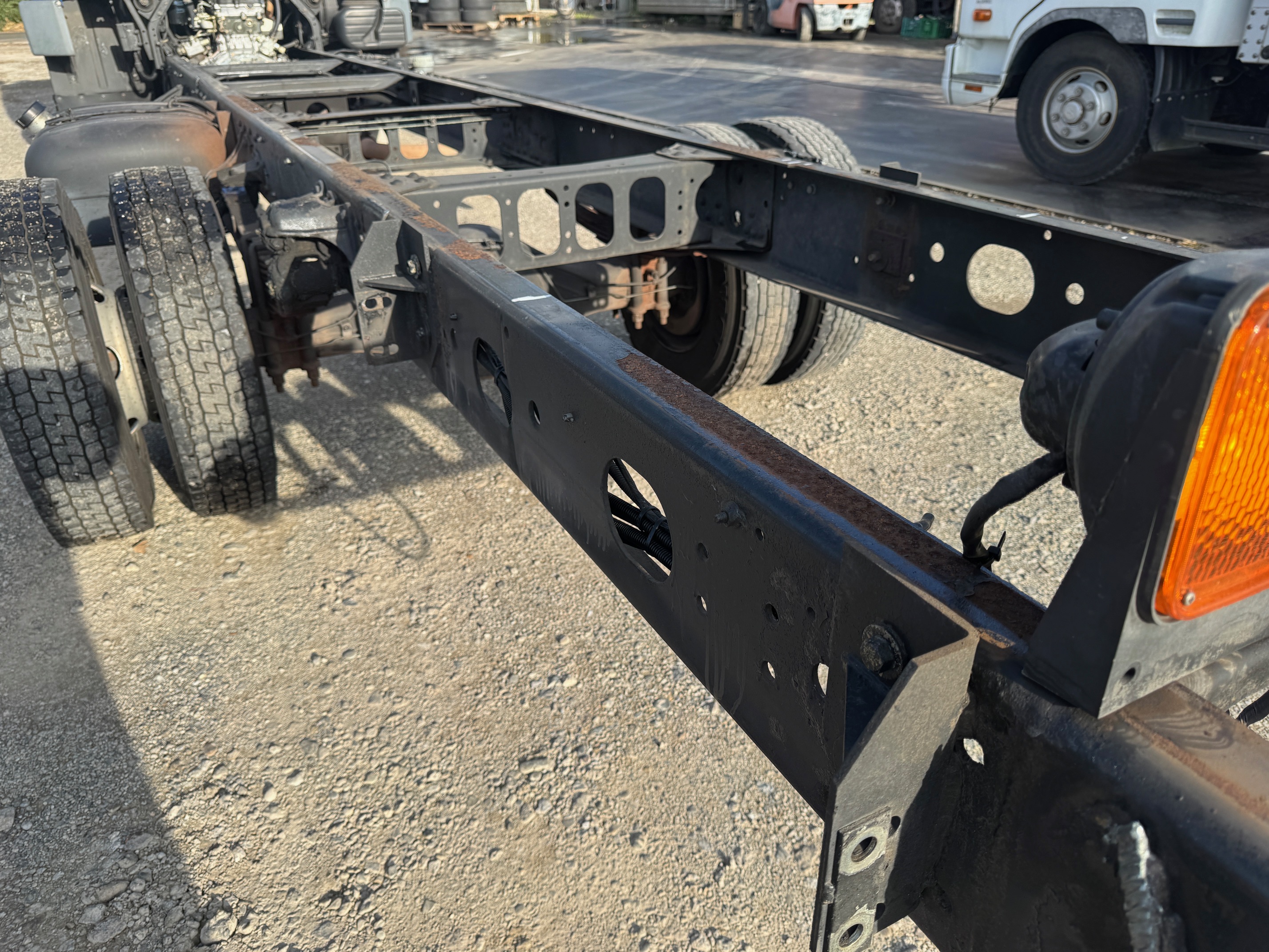 三菱ふそうファイター