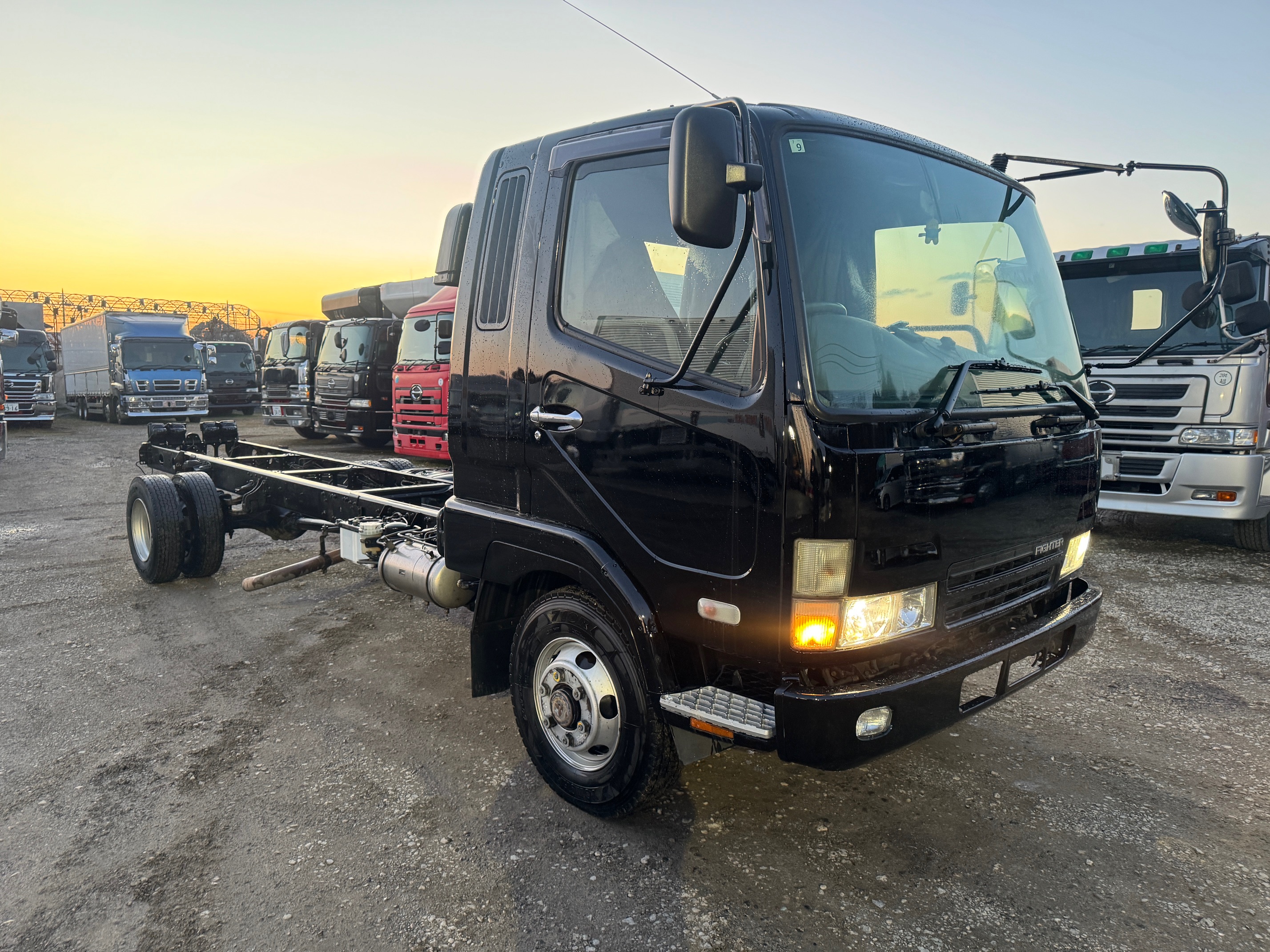 KK-FK61HK三菱ふそうファイター