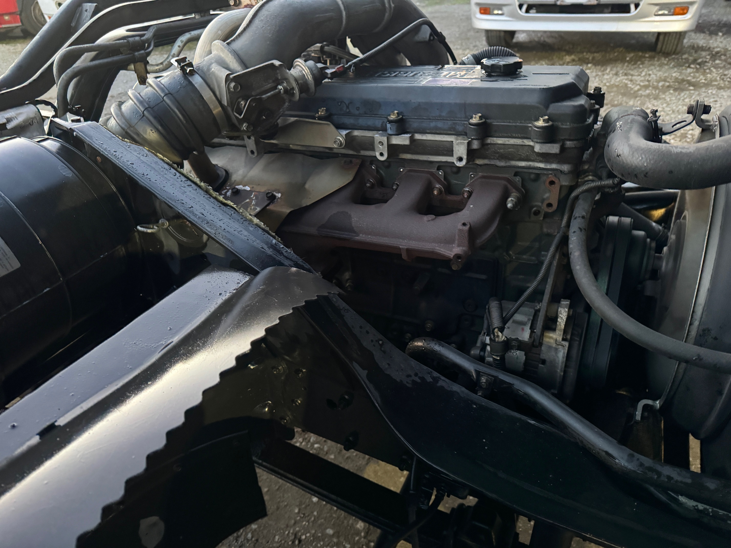 三菱ふそうファイター