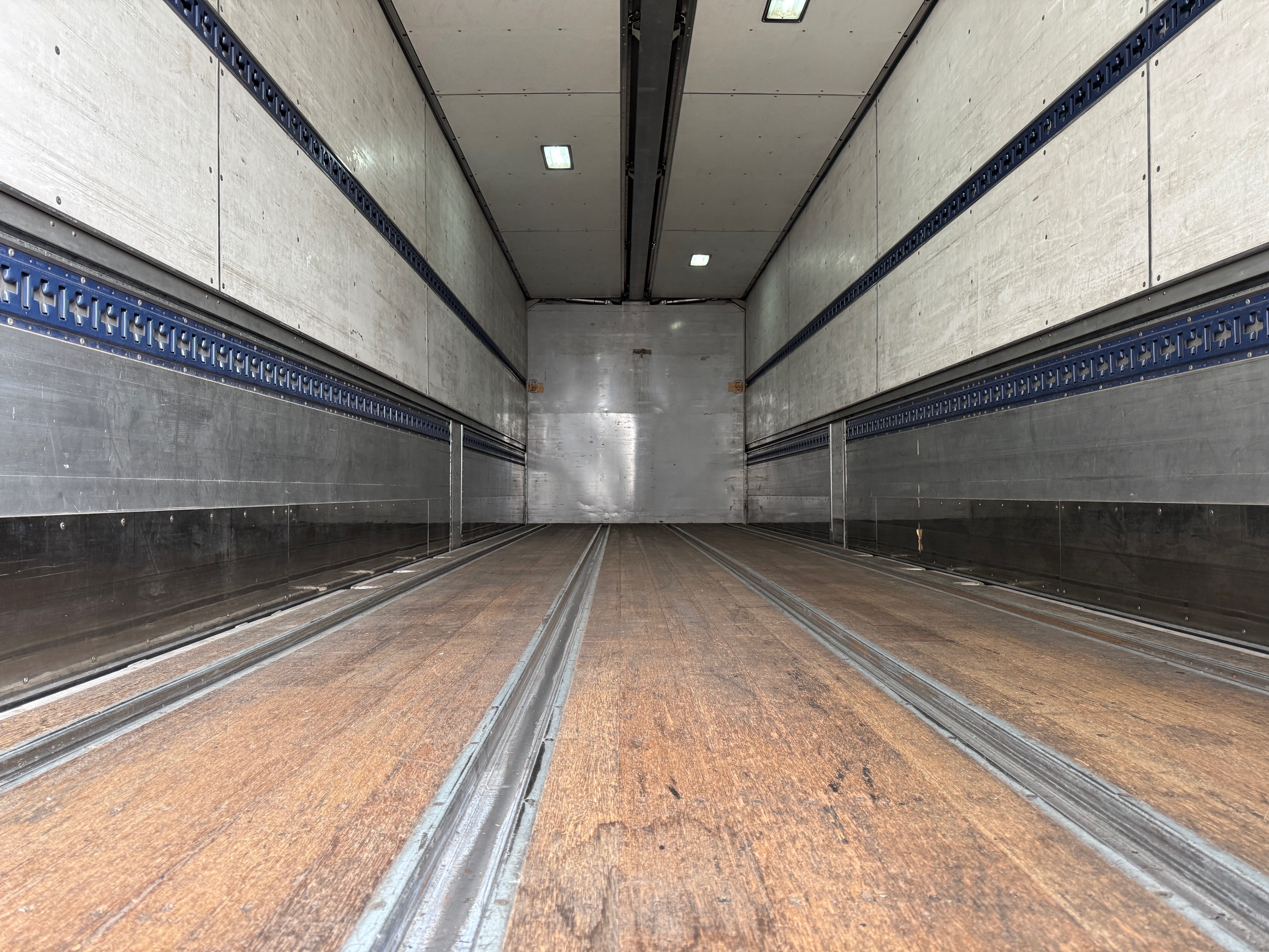 日産UDビックサム