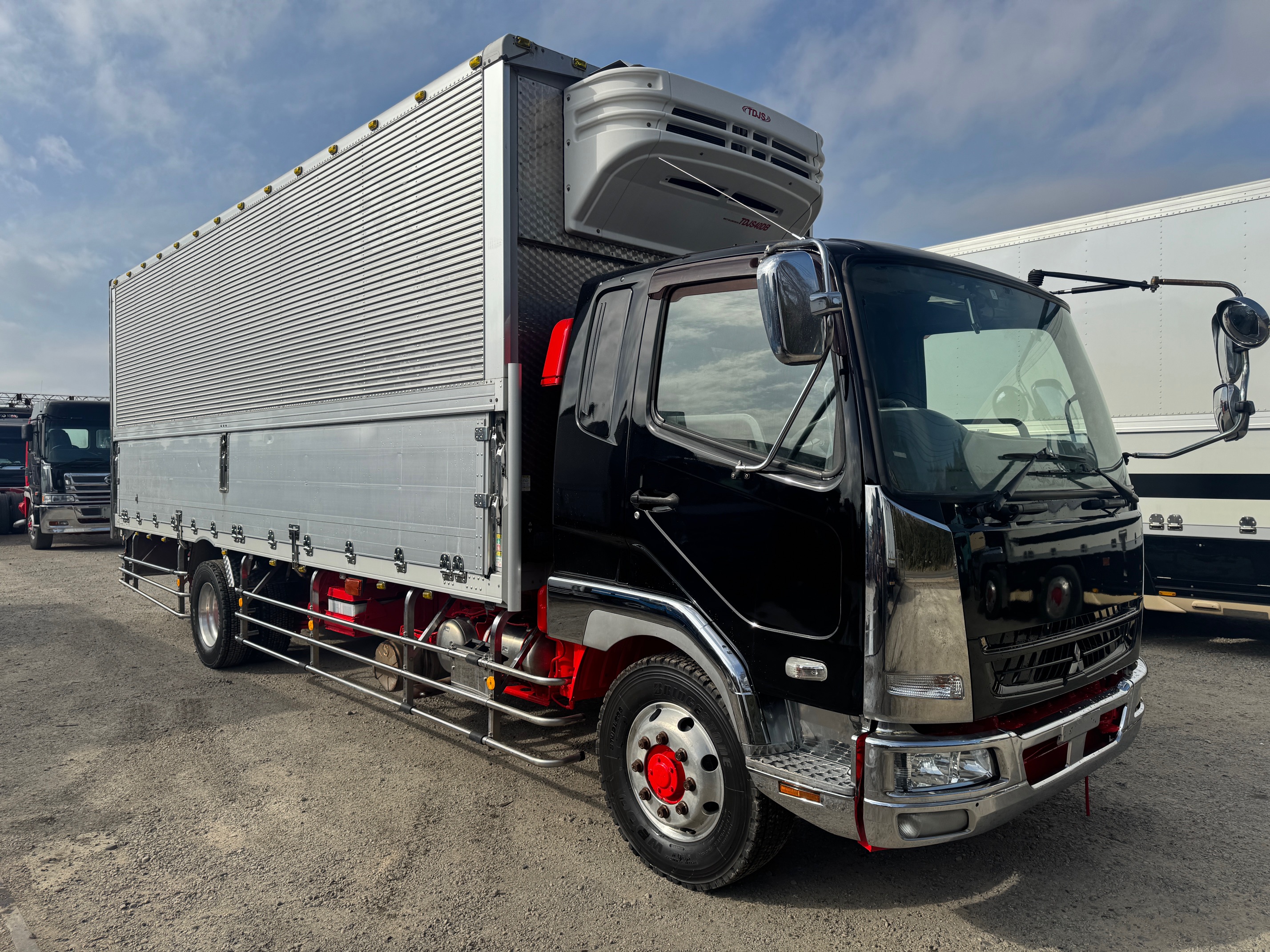 QKG-FK65FZ　リアエアサス三菱ふそうファイター