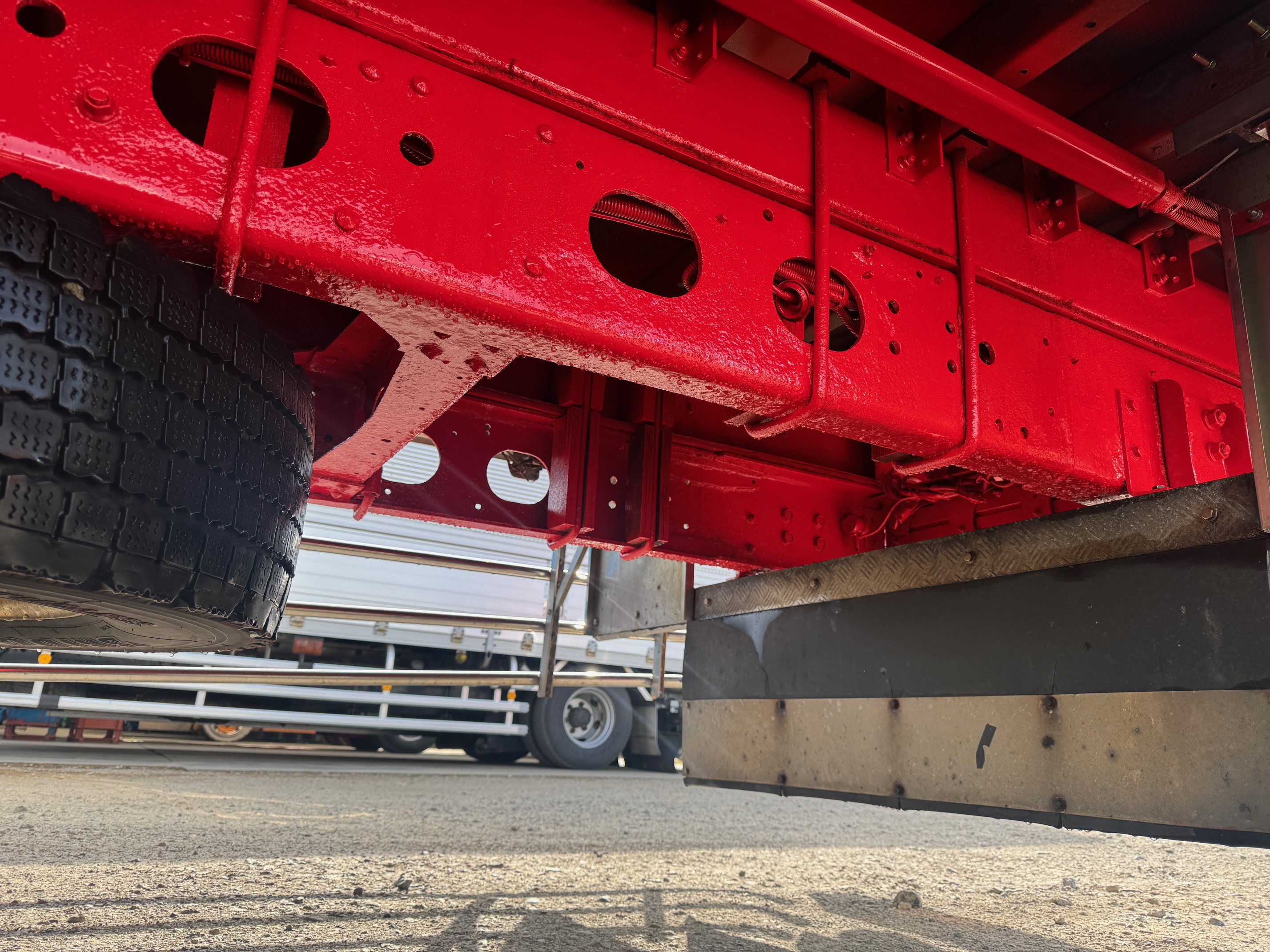 三菱ふそうファイター