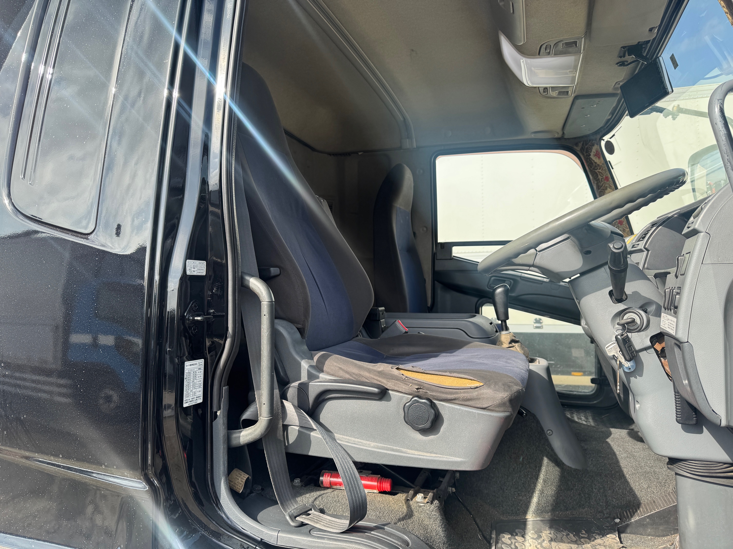 三菱ふそうファイター