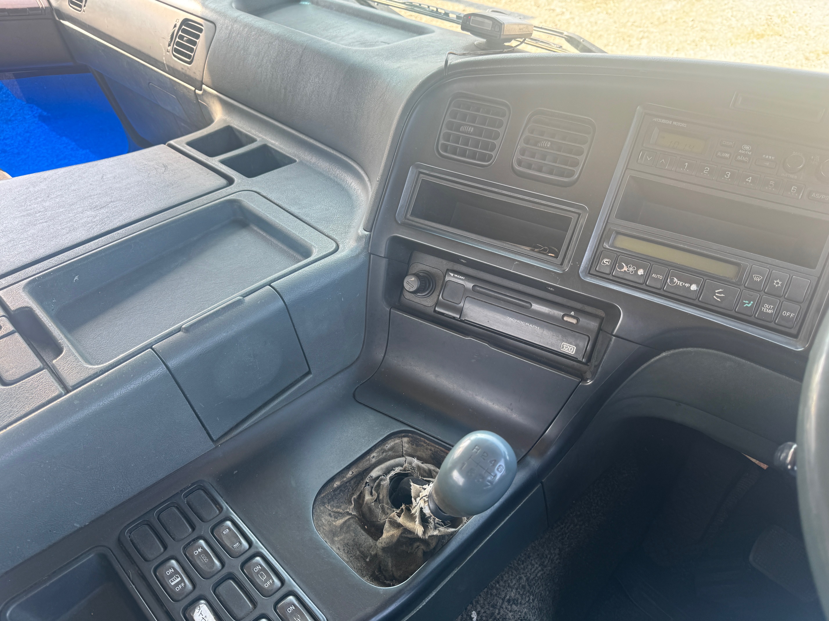 三菱ふそうスーパーグレート