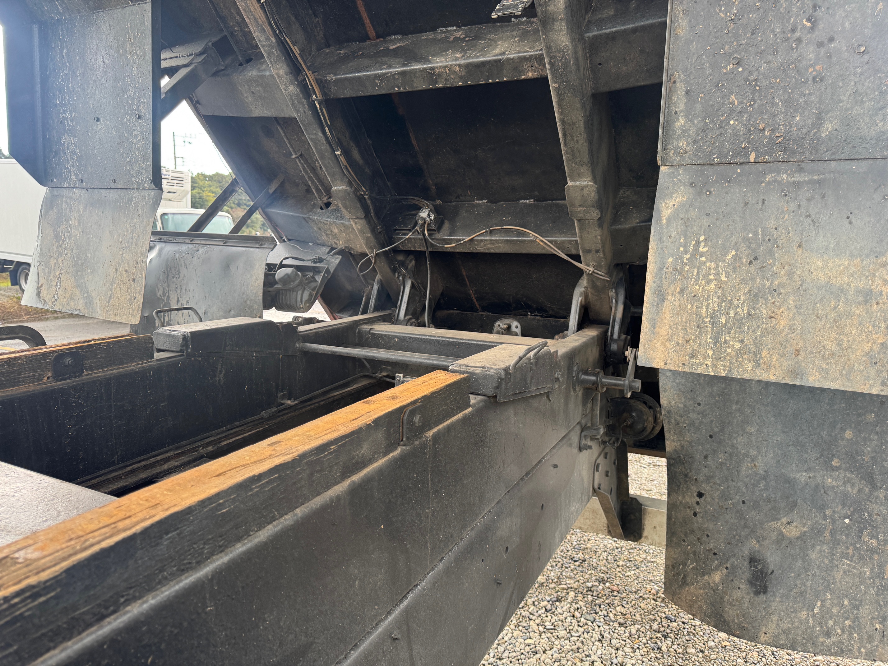 日野プロフィア