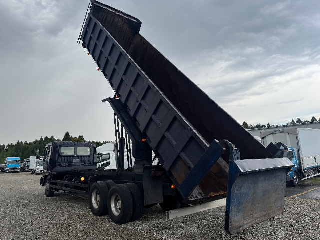 ★25Tフルサイズ　★2デフ　★ダンプ　★V8  430馬力