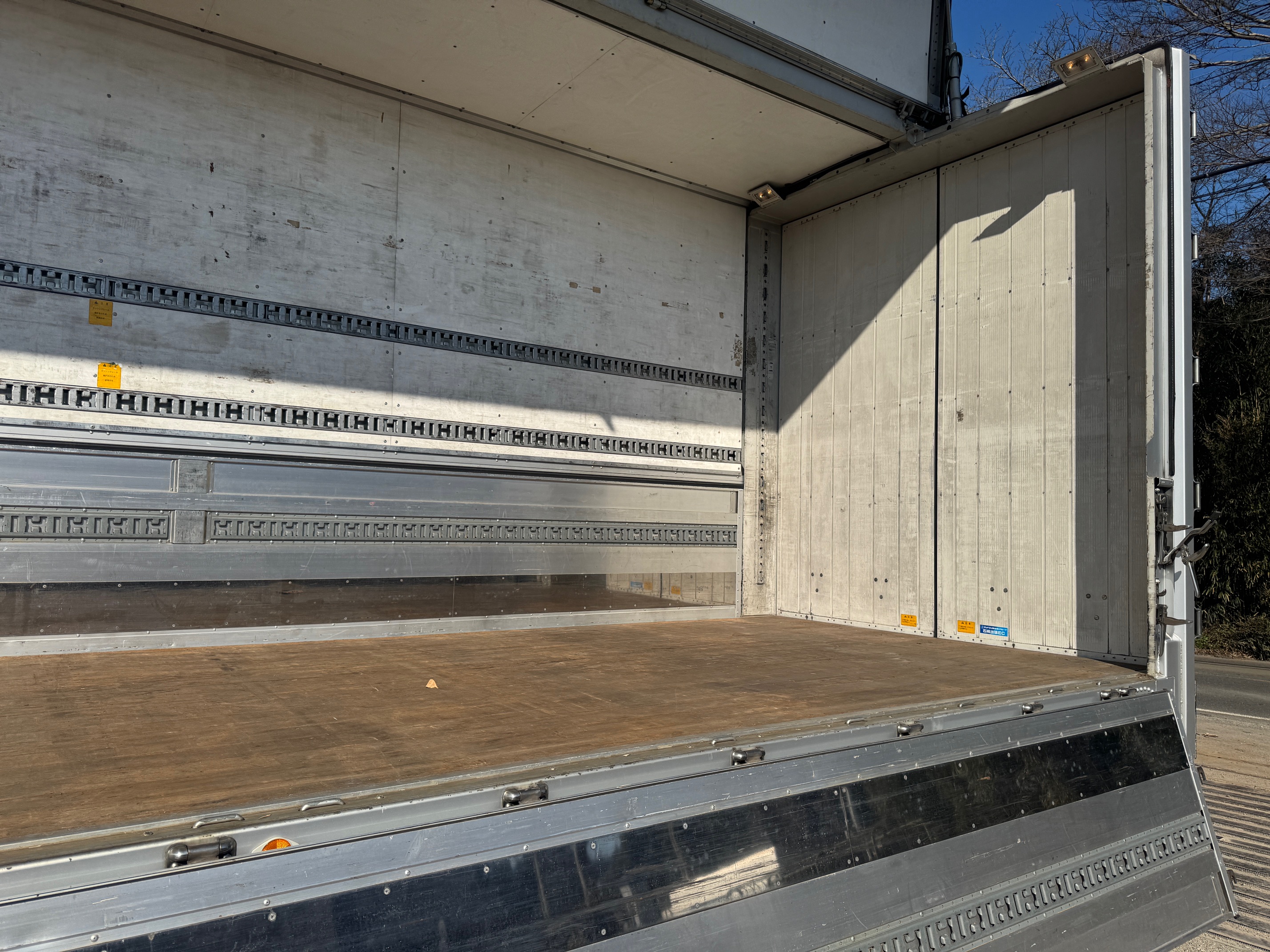 三菱ふそうスーパーグレート