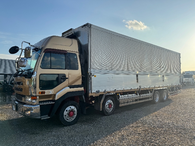 ★ハイルーフ　★V8　★エアサス　★4軸ウイング