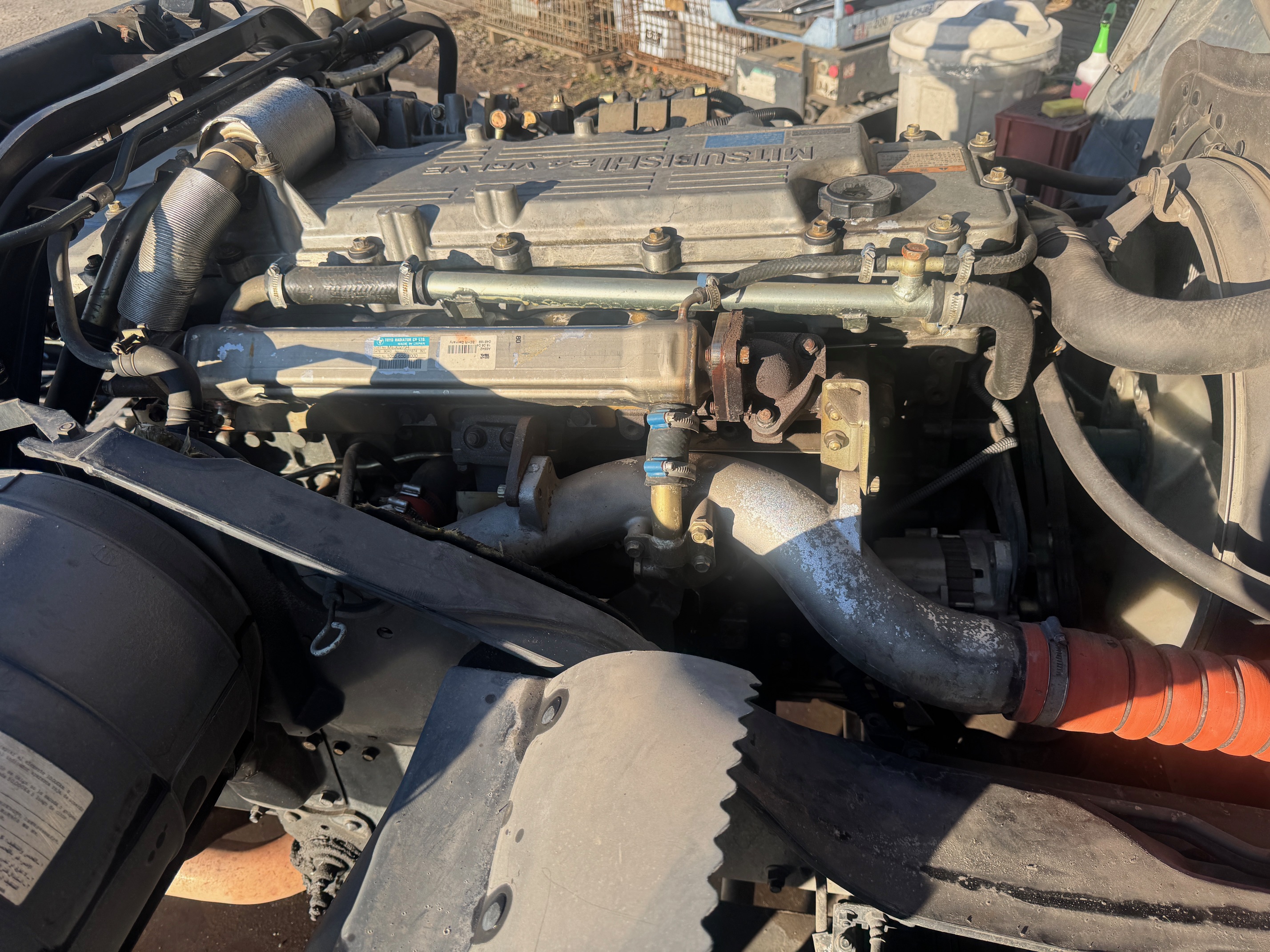 三菱ふそうファイター