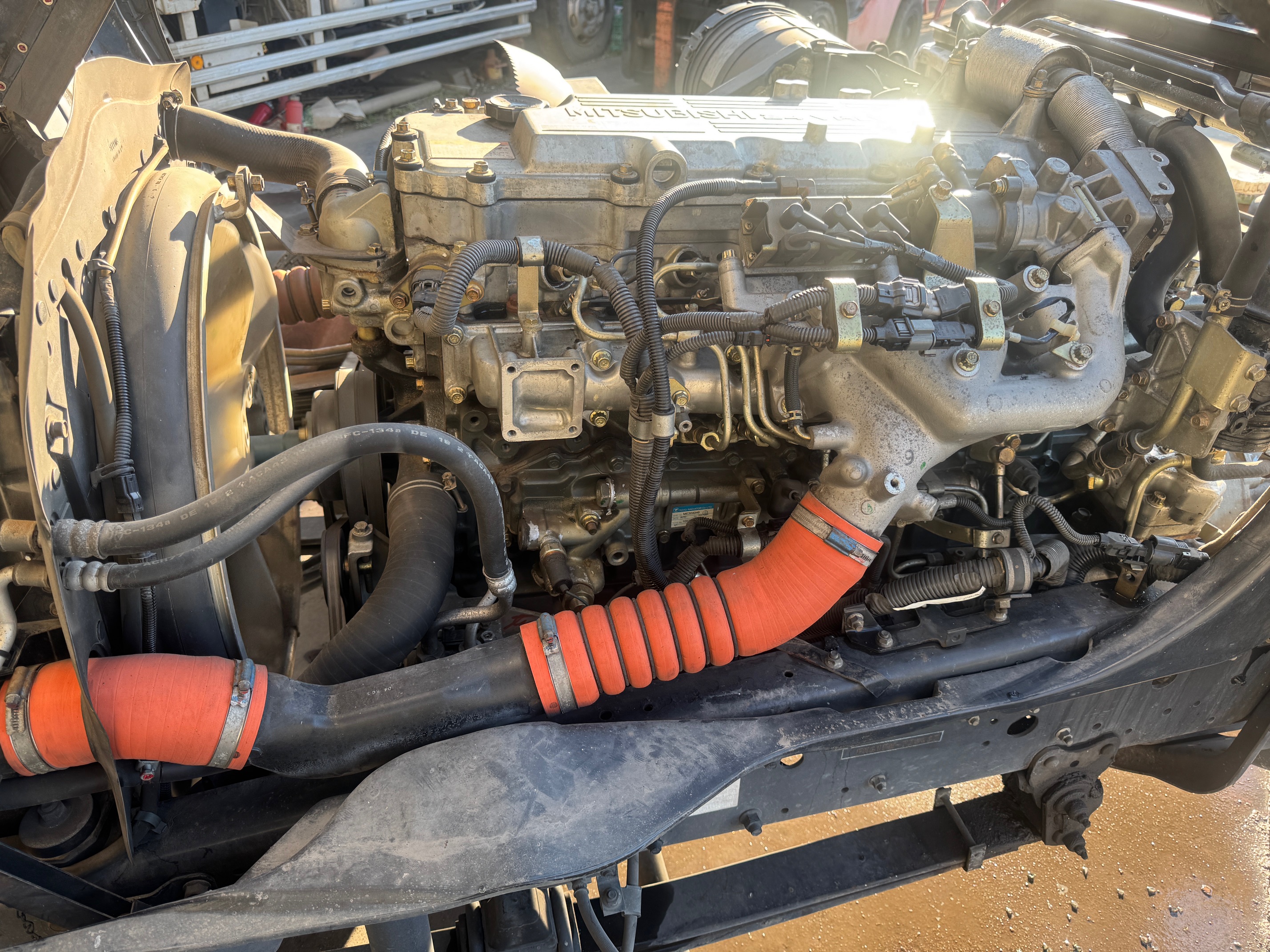 三菱ふそうファイター