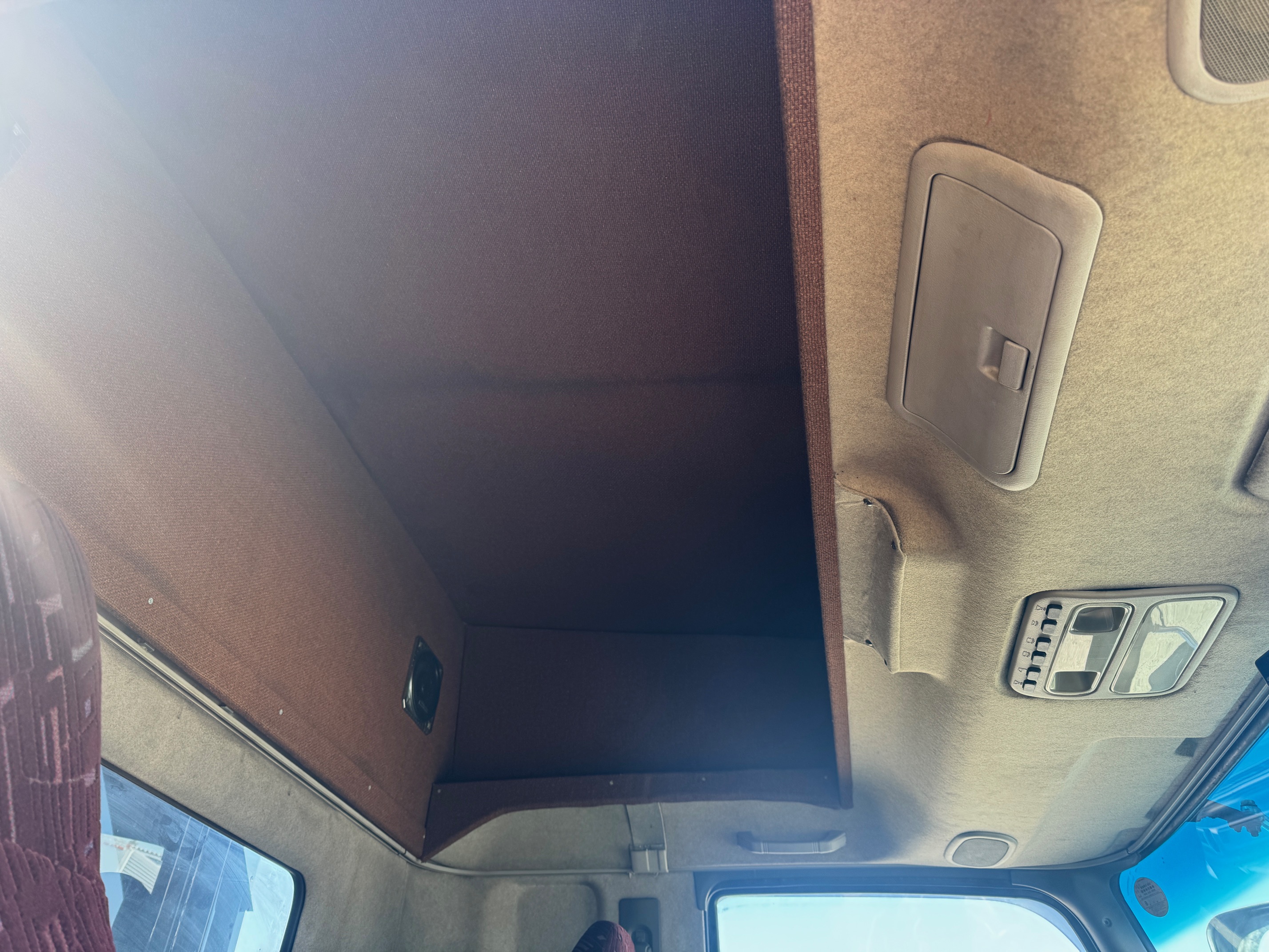 三菱ふそうファイター