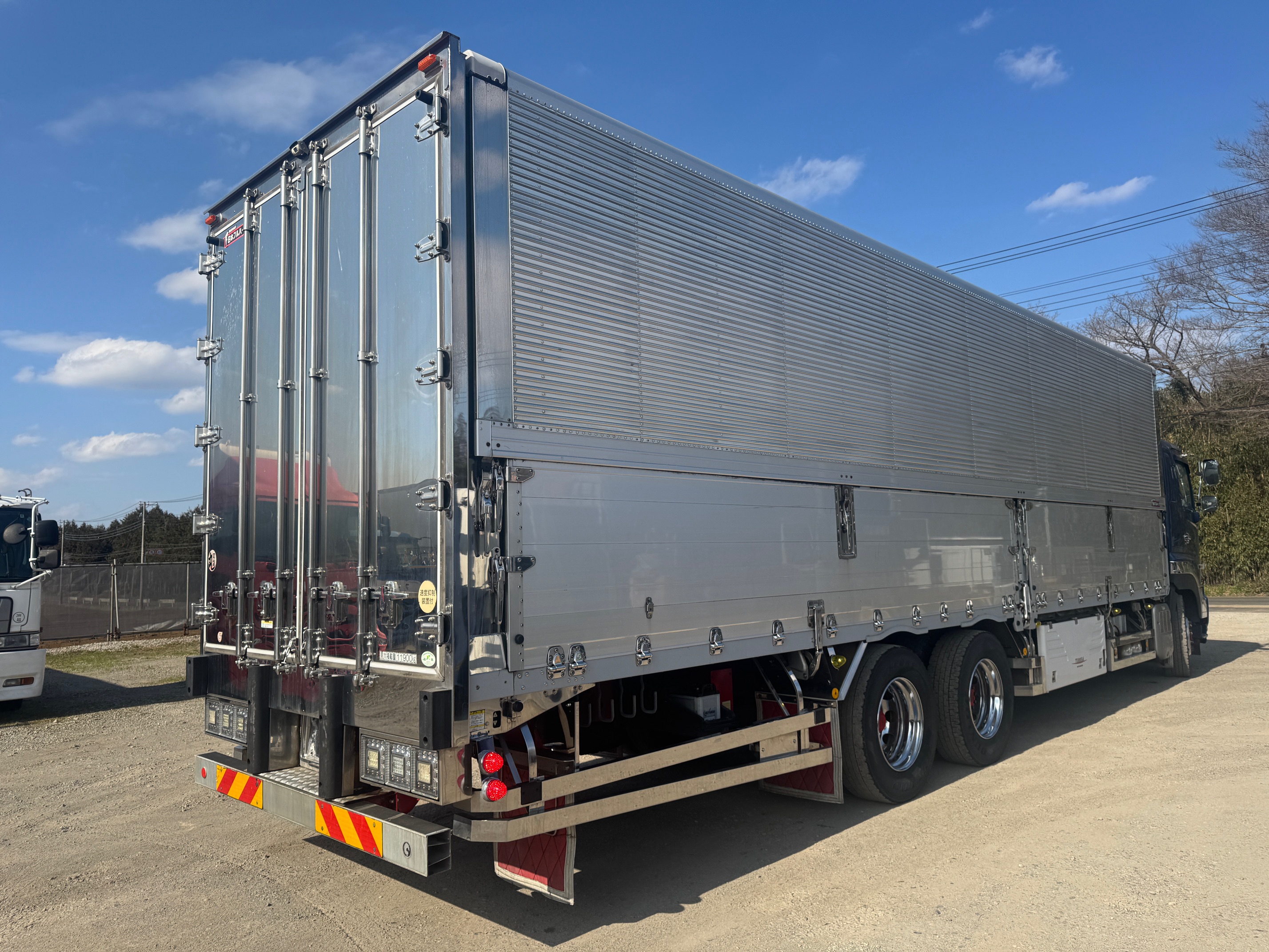 日野プロフィア