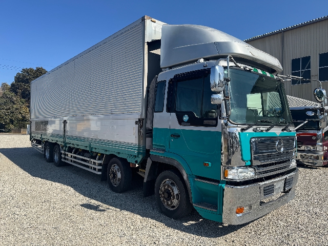 ★4軸低床　★距離走ってますが状態は良いですよ　★ボデーは使えないと考えてください。