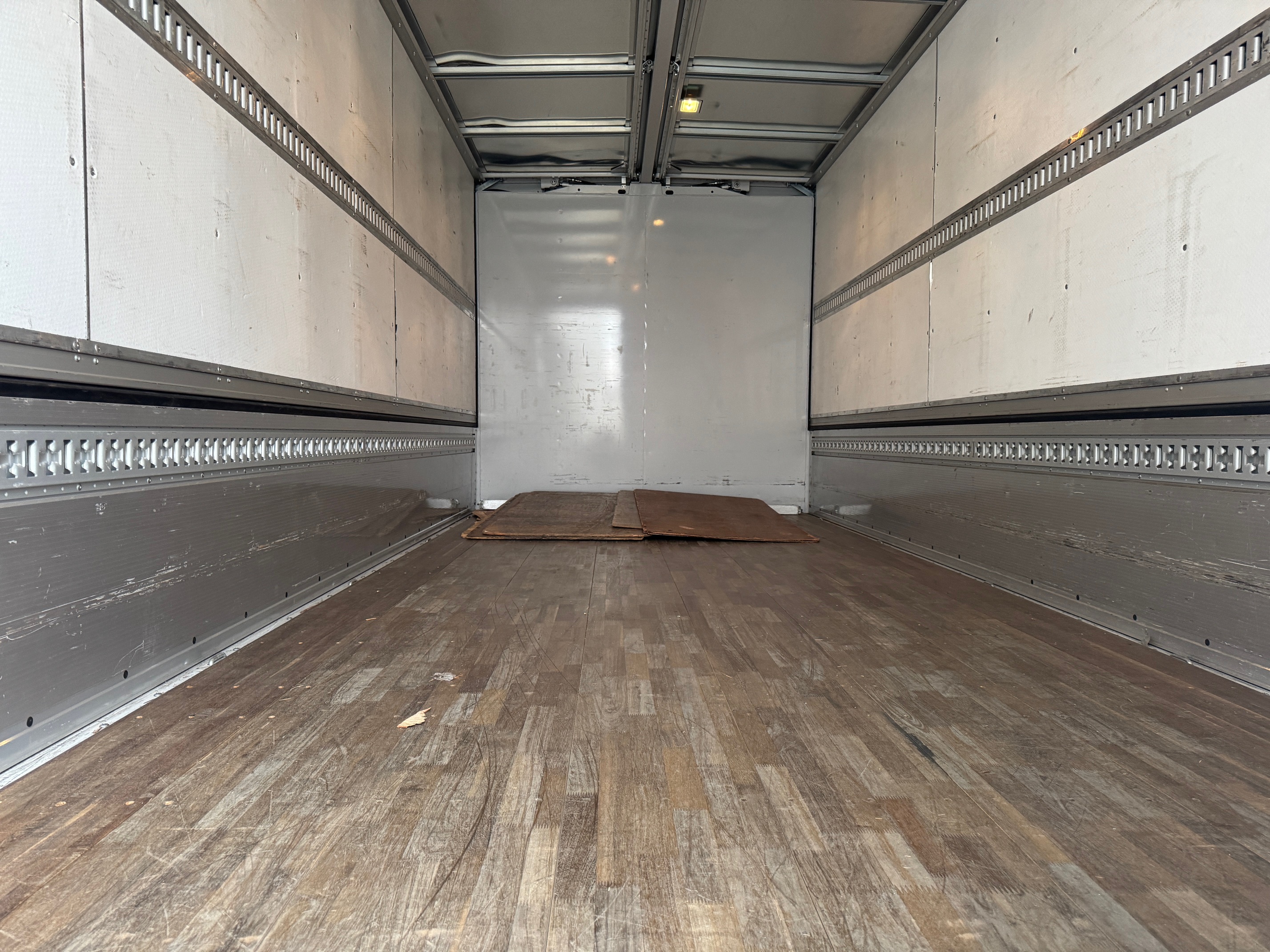 三菱ふそうファイター