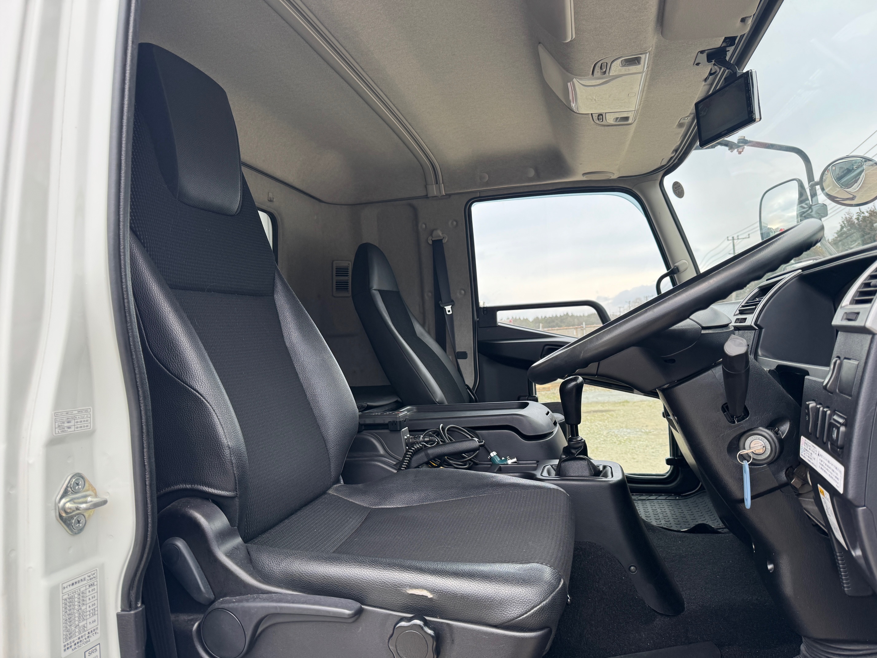 三菱ふそうファイター