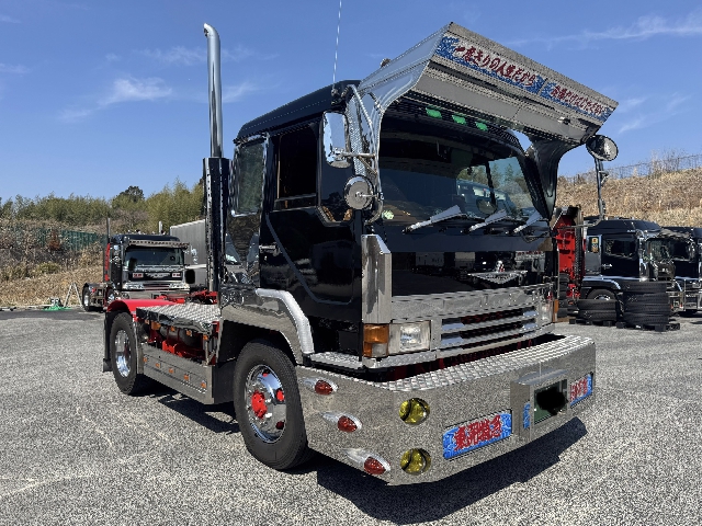 ★委託販売車両　★グレート　★規制内乗り入れマフラー付　★V8　