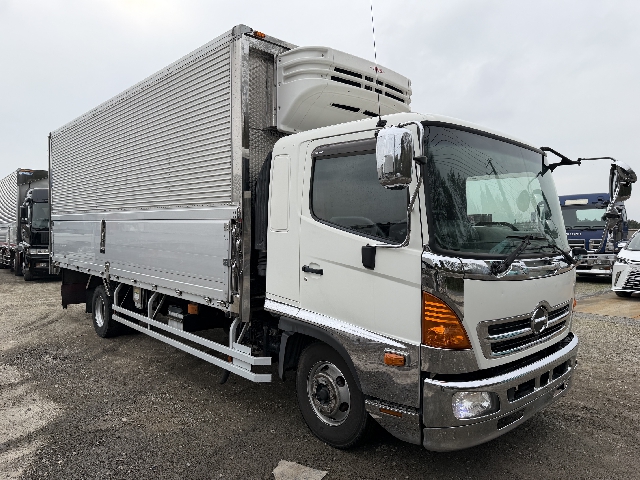 ★6200中間ワイド　★冷凍ウイング