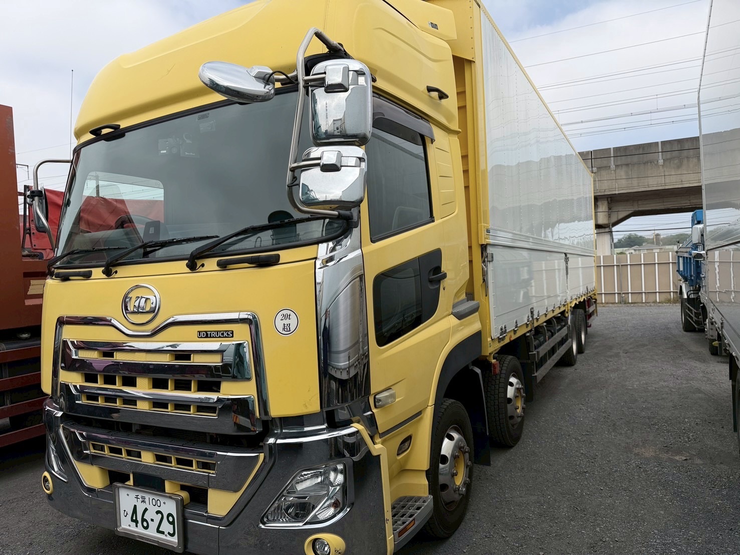 2PG-CG5CE　総輪エアサス日産UDクオン